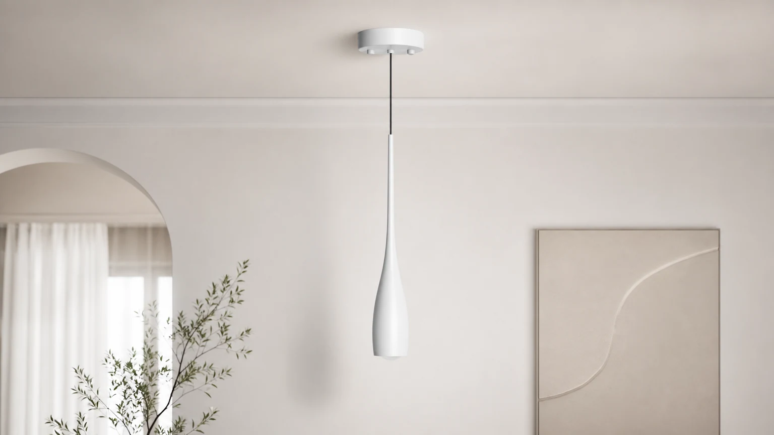 Lampa wisząca Whelan w kształcie kropli wody w minimalistycznym pomieszczeniu