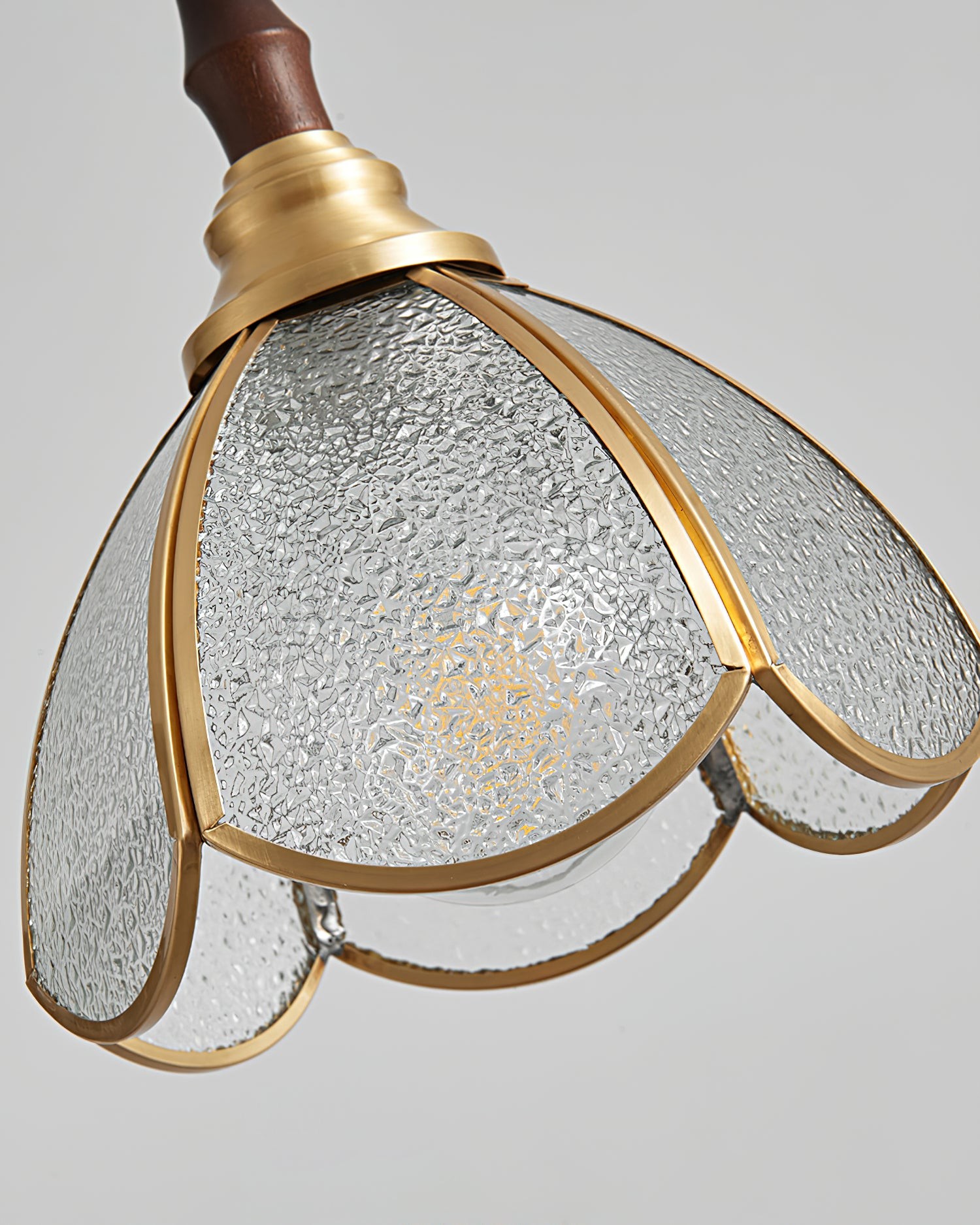 Vintage Tiffany Stanied Glass Pendant Lamp M336