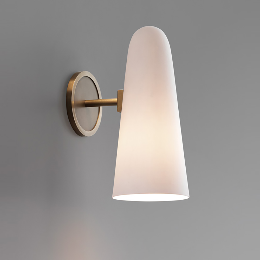 Nordic Simple Light Luxury Brass Wall Lamp M131