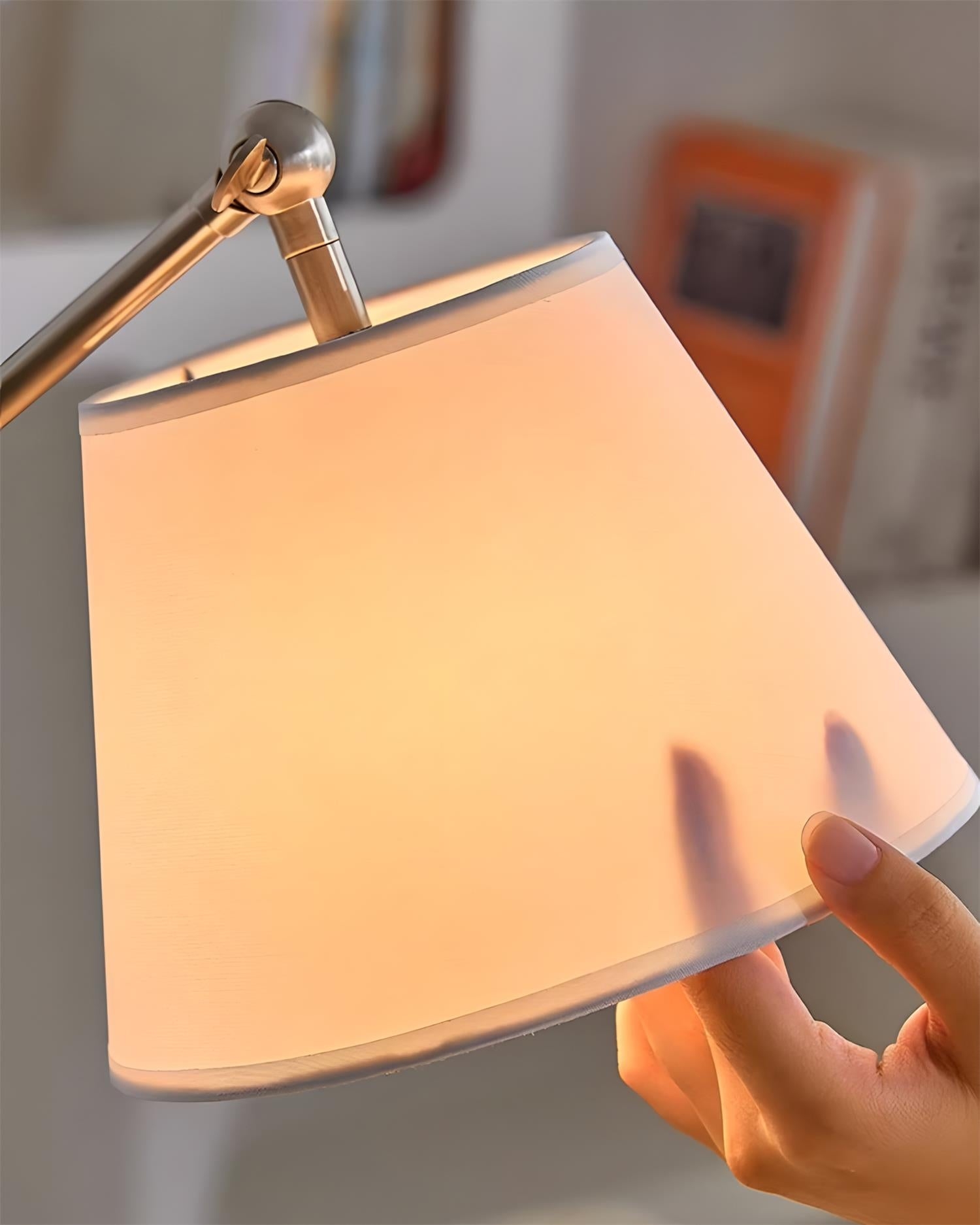 Tavian Table Lamp D349