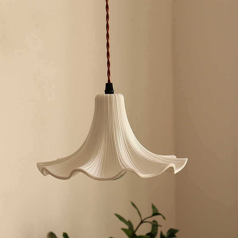 Petalis Charm French Petal Ceramic Pendant Light D953