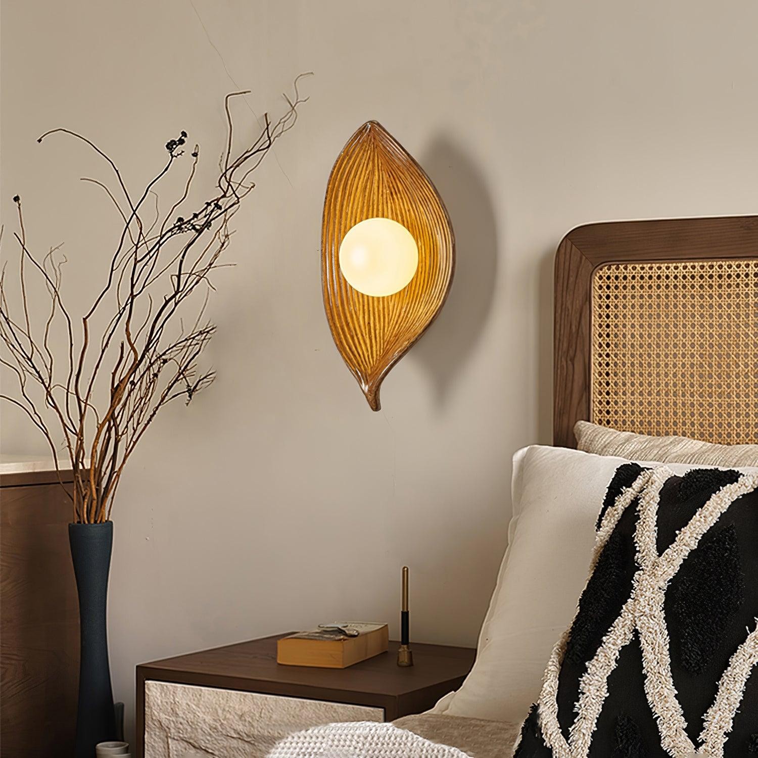 Leaf Canoe Wall Sconce M545
