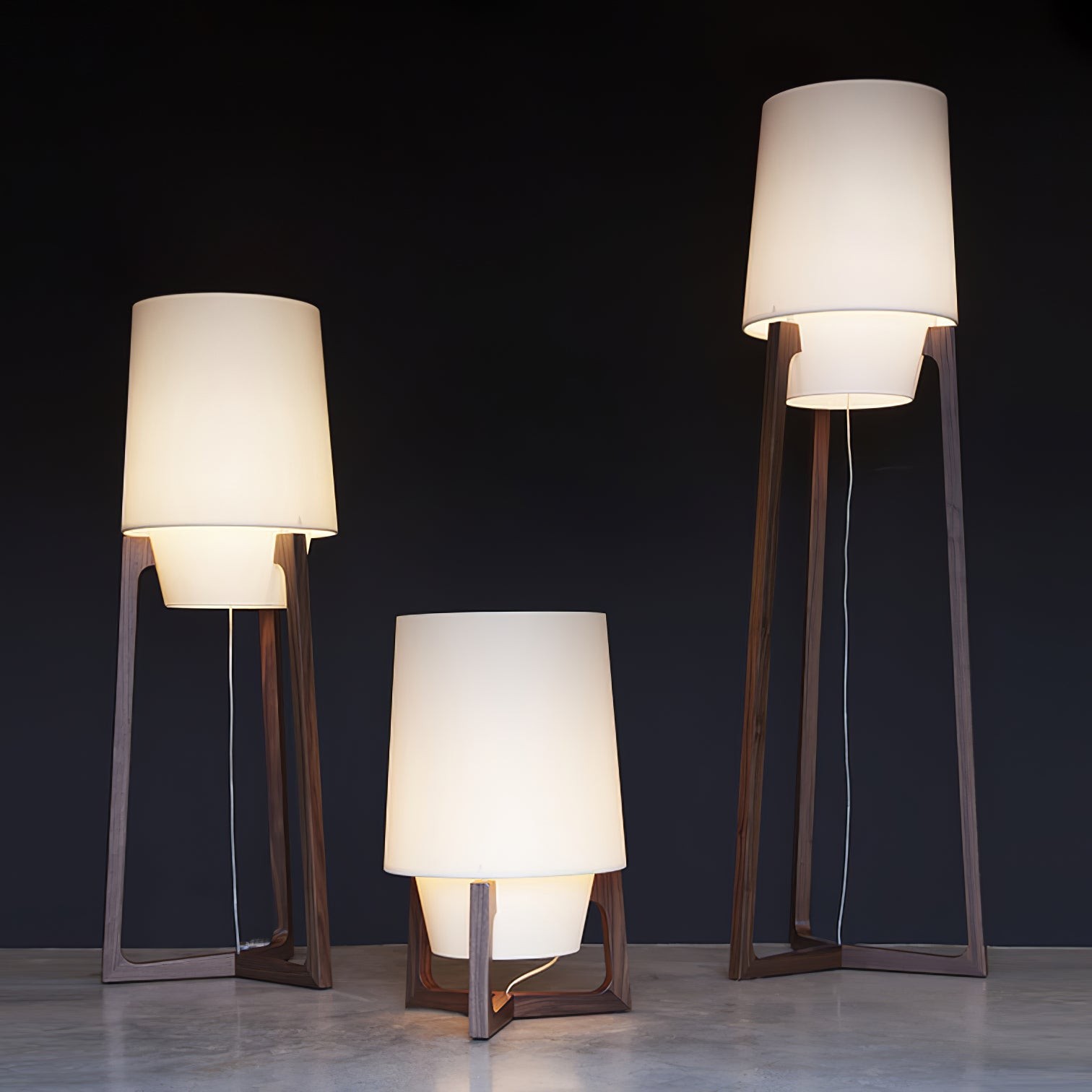 Modern Simple Chinese Style Solid Wood Floor Lamp M150