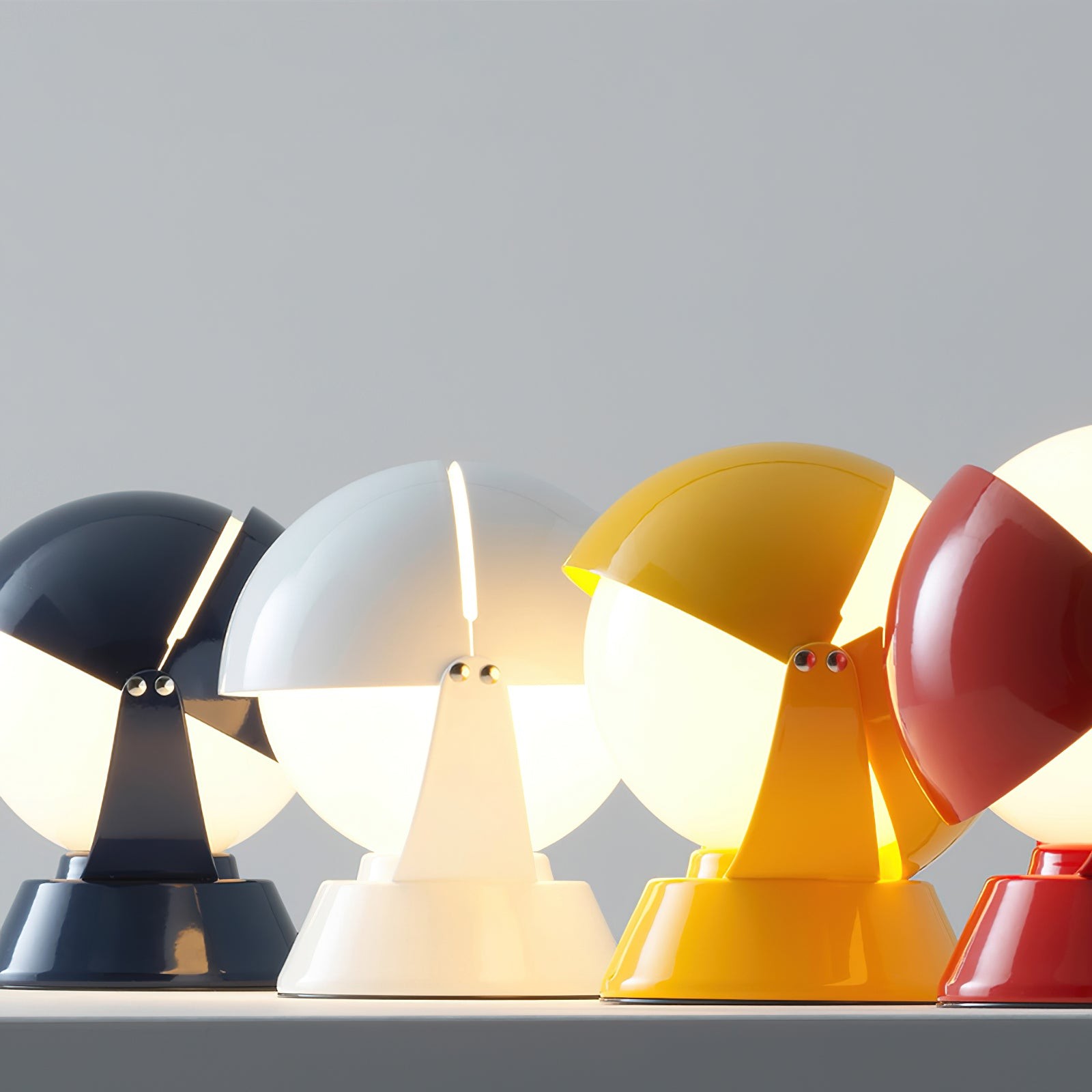 Modern Creative Metal Spherical Table Lamp for Kids Room M340