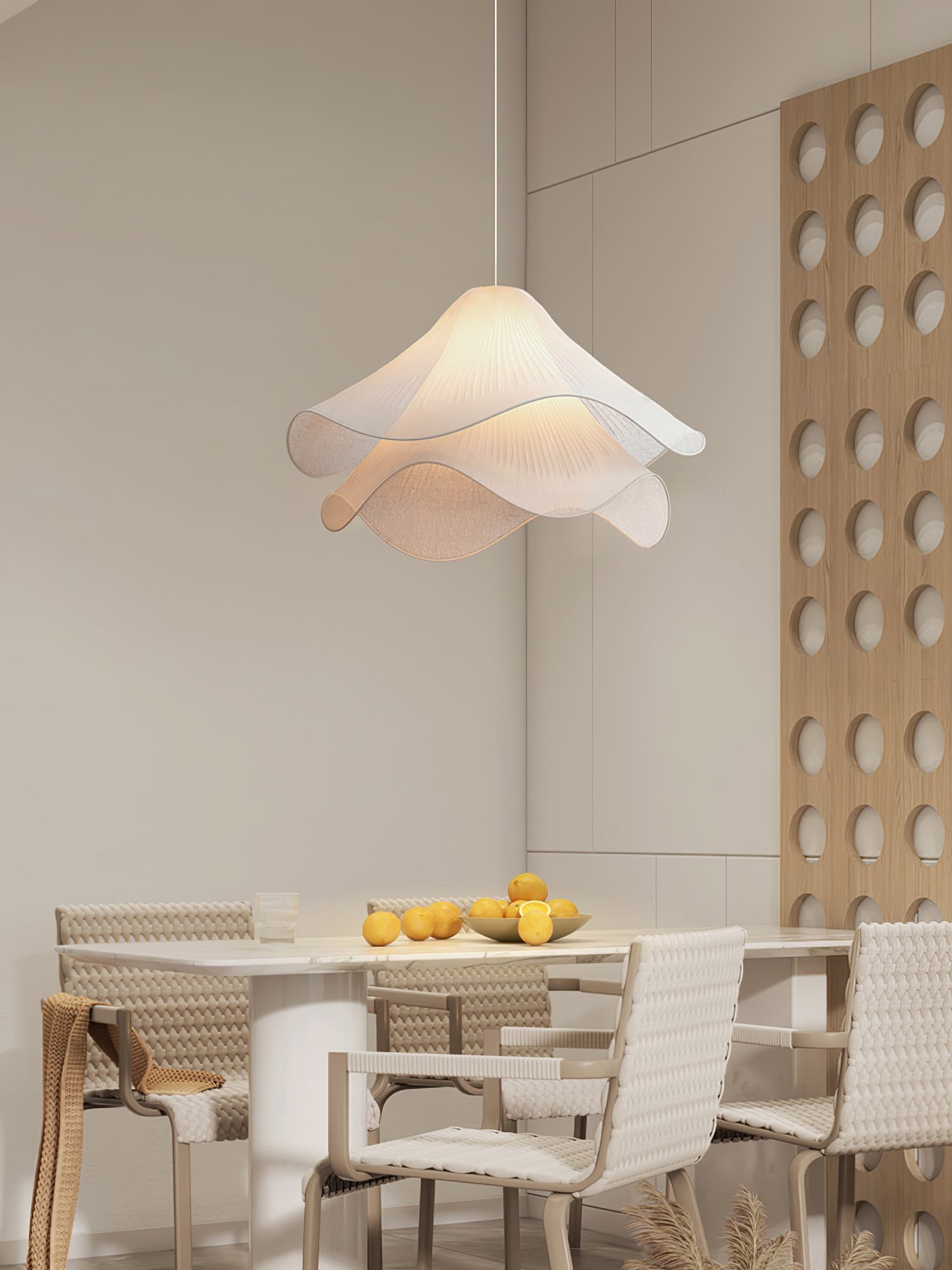 Ethereal Elegant Floral Pendant Light - Adjustable Modern Ceiling Fixture for Living Rooms T087