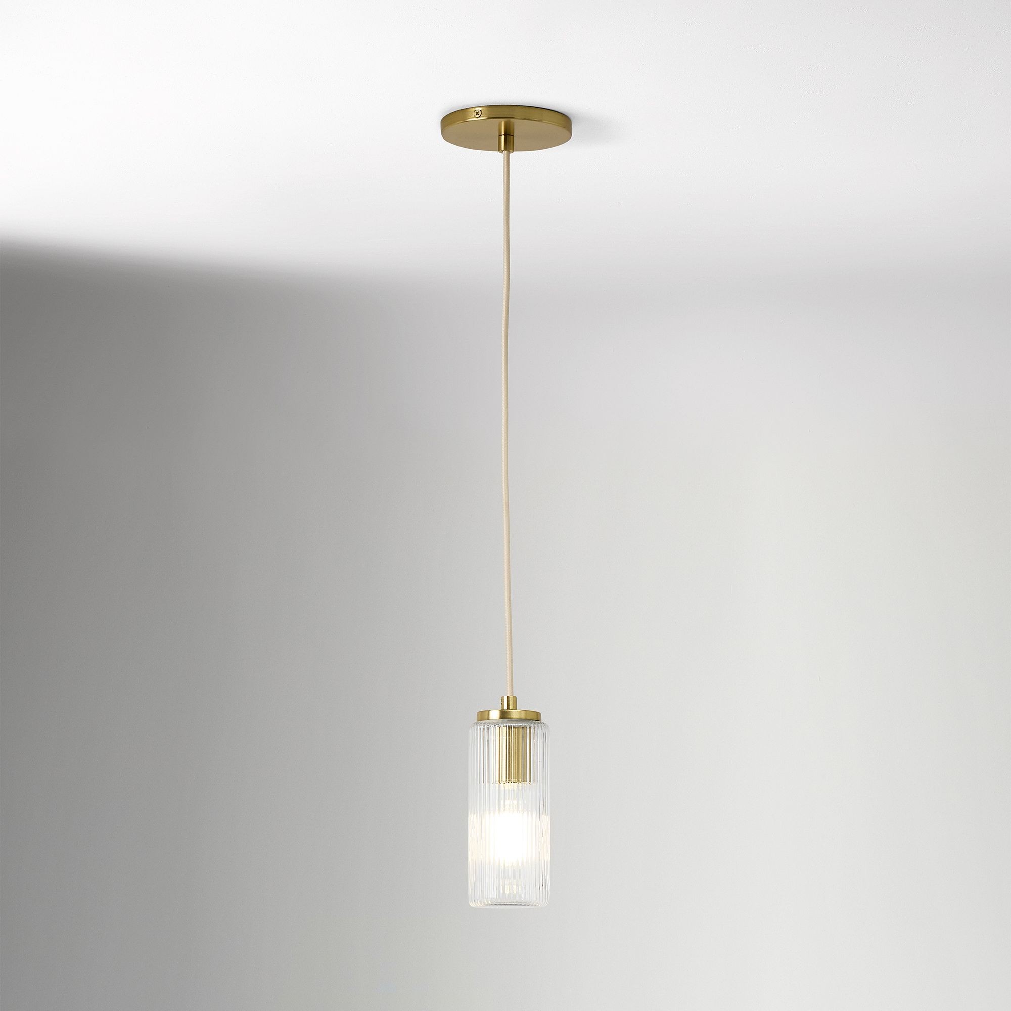 Rivora Fluted Glass Pendant Light – Modern Ribbed Shade T272