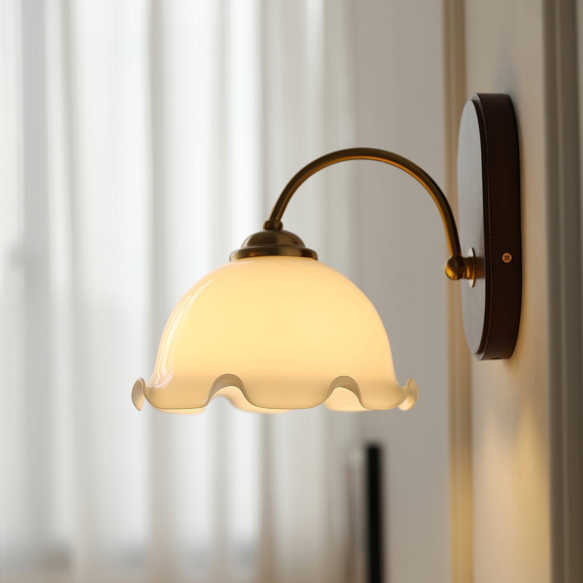 Vintage Flower Wall Lamp M309