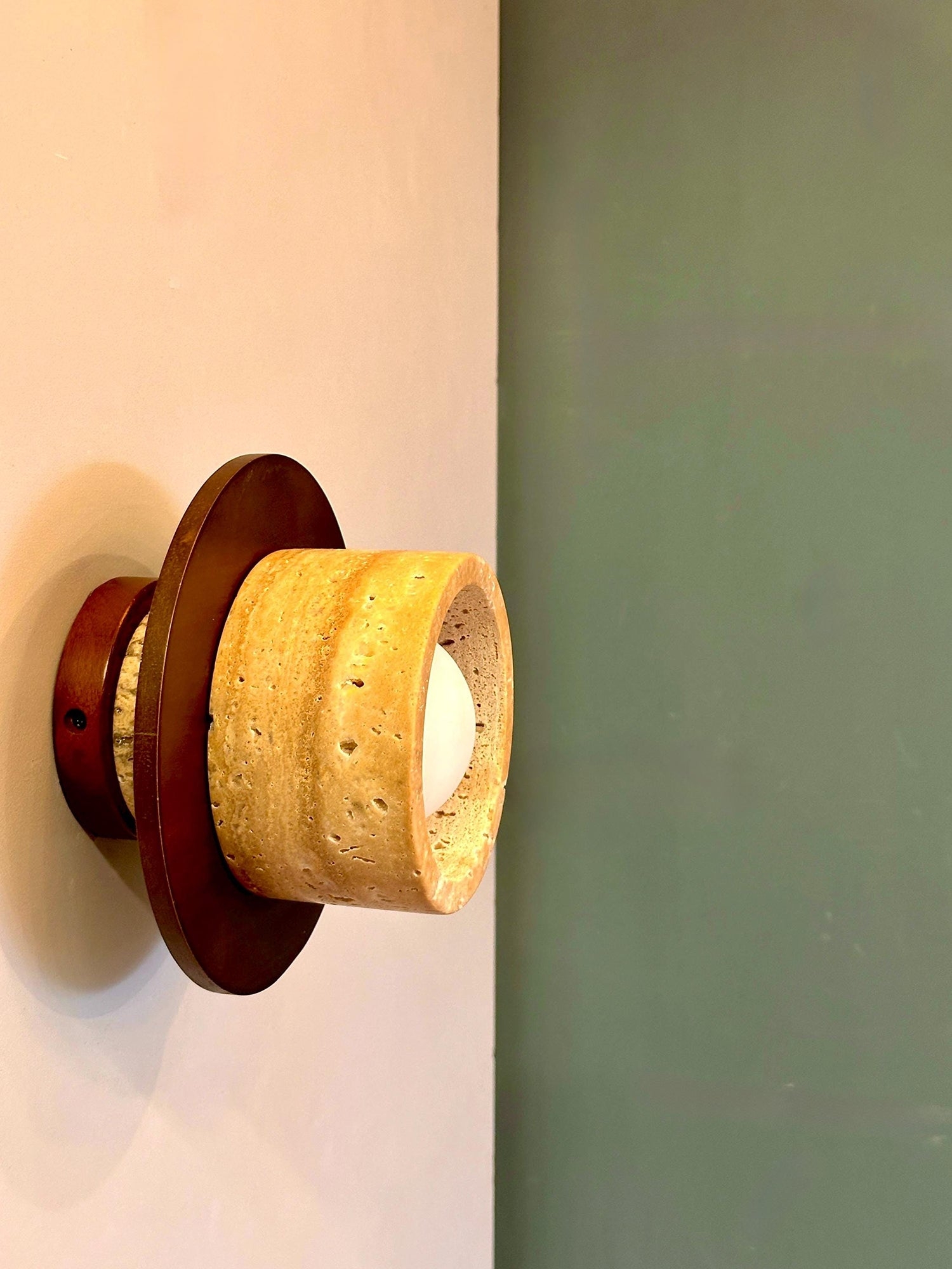 Logatec Traverine Wall Lamp D728