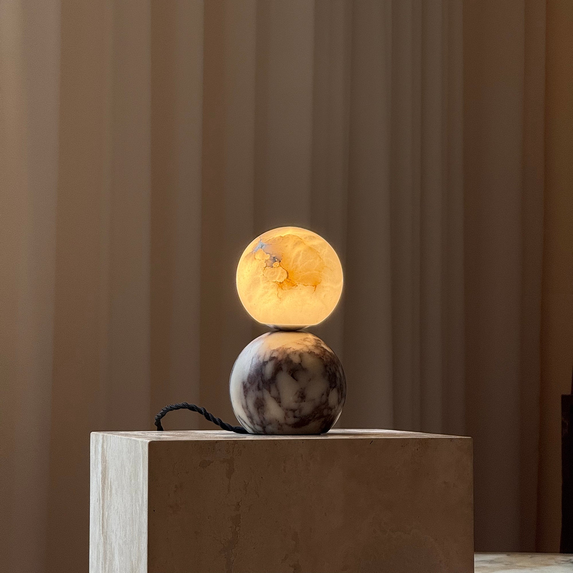 Lucide Marble Table Lamp D667