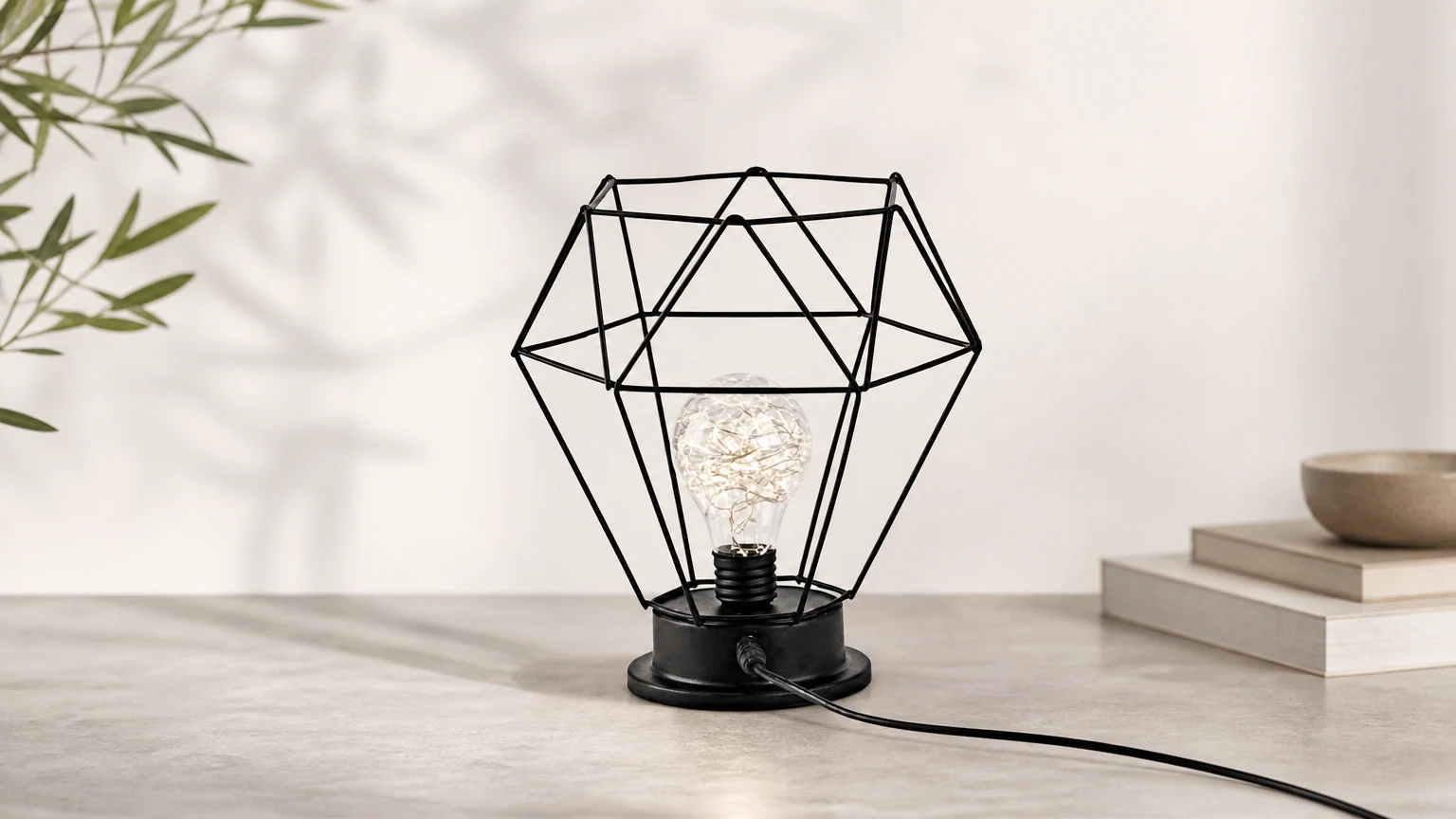 Lampa stołowa LED DECOR świecąca na stole