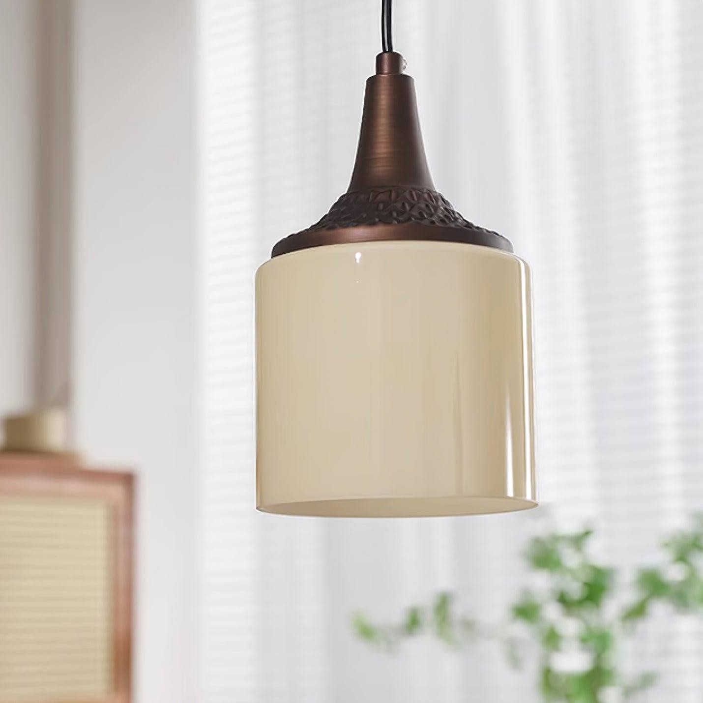 Modern Simple Cream Smooth Small Pendant Lamp M265