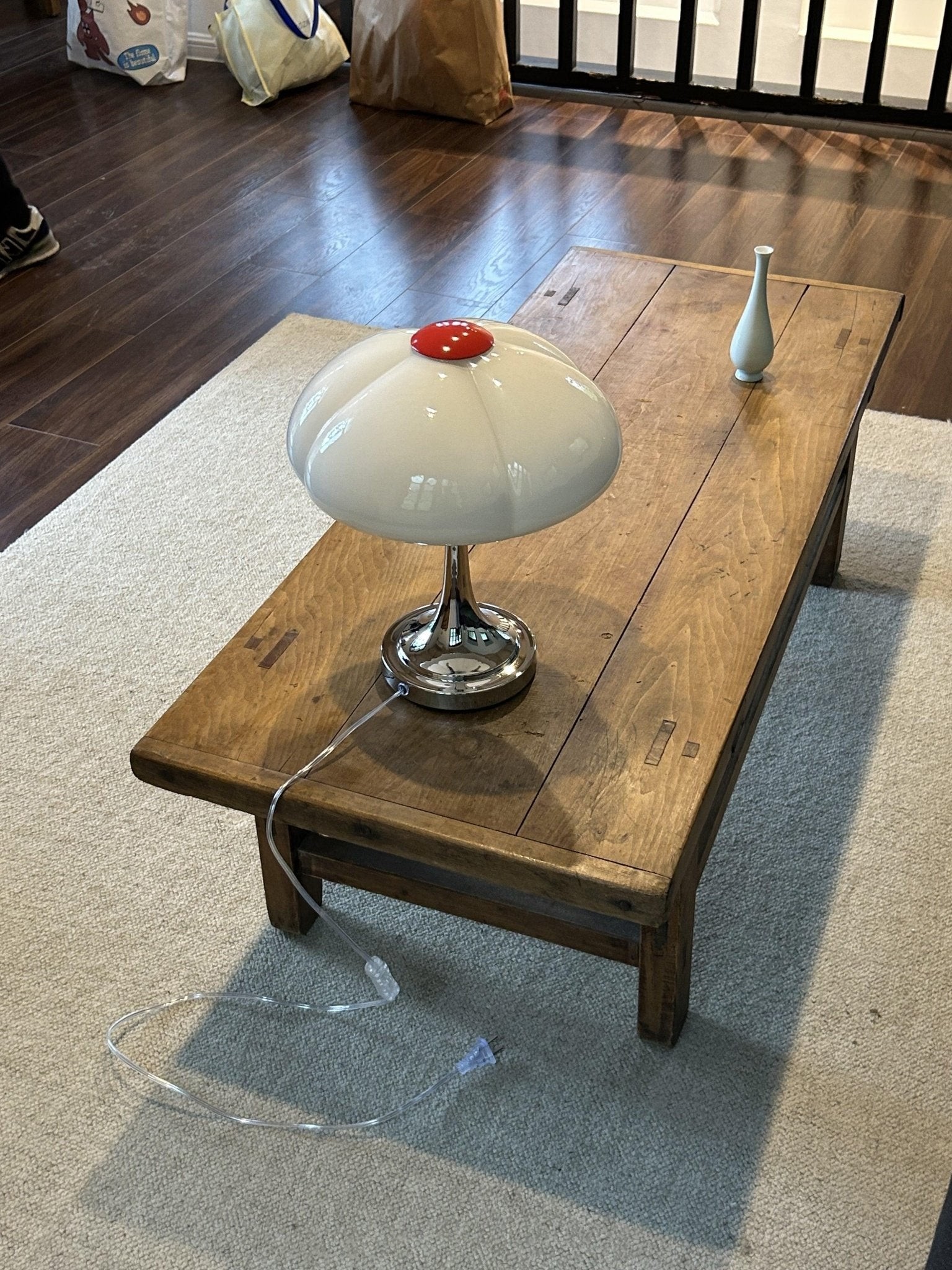 Flower Petal Table Lamp M473