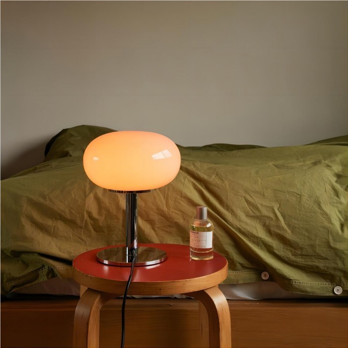 Minimalist Bauhaus Glass Table Lamp S20