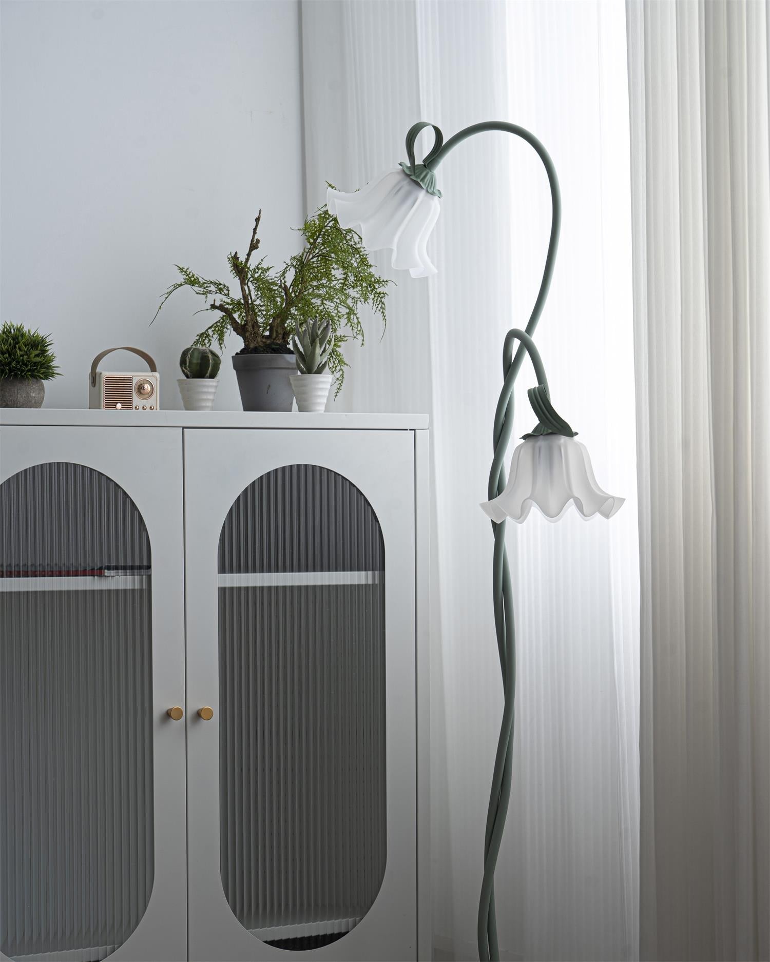Creative Multi-Head Winding Flower Shape Floor Lamp M175