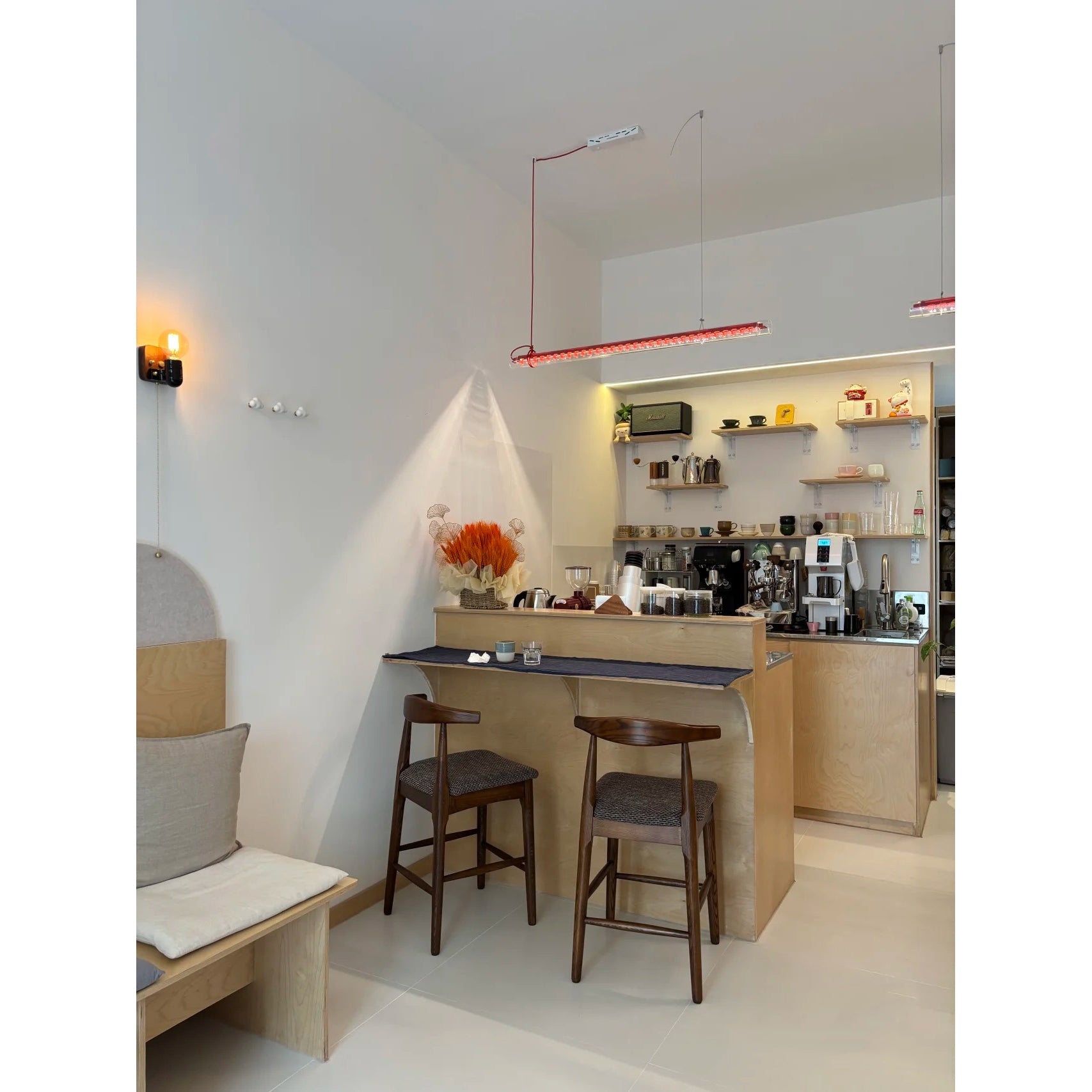 Tubular Linear LED Pendant Lamp D696