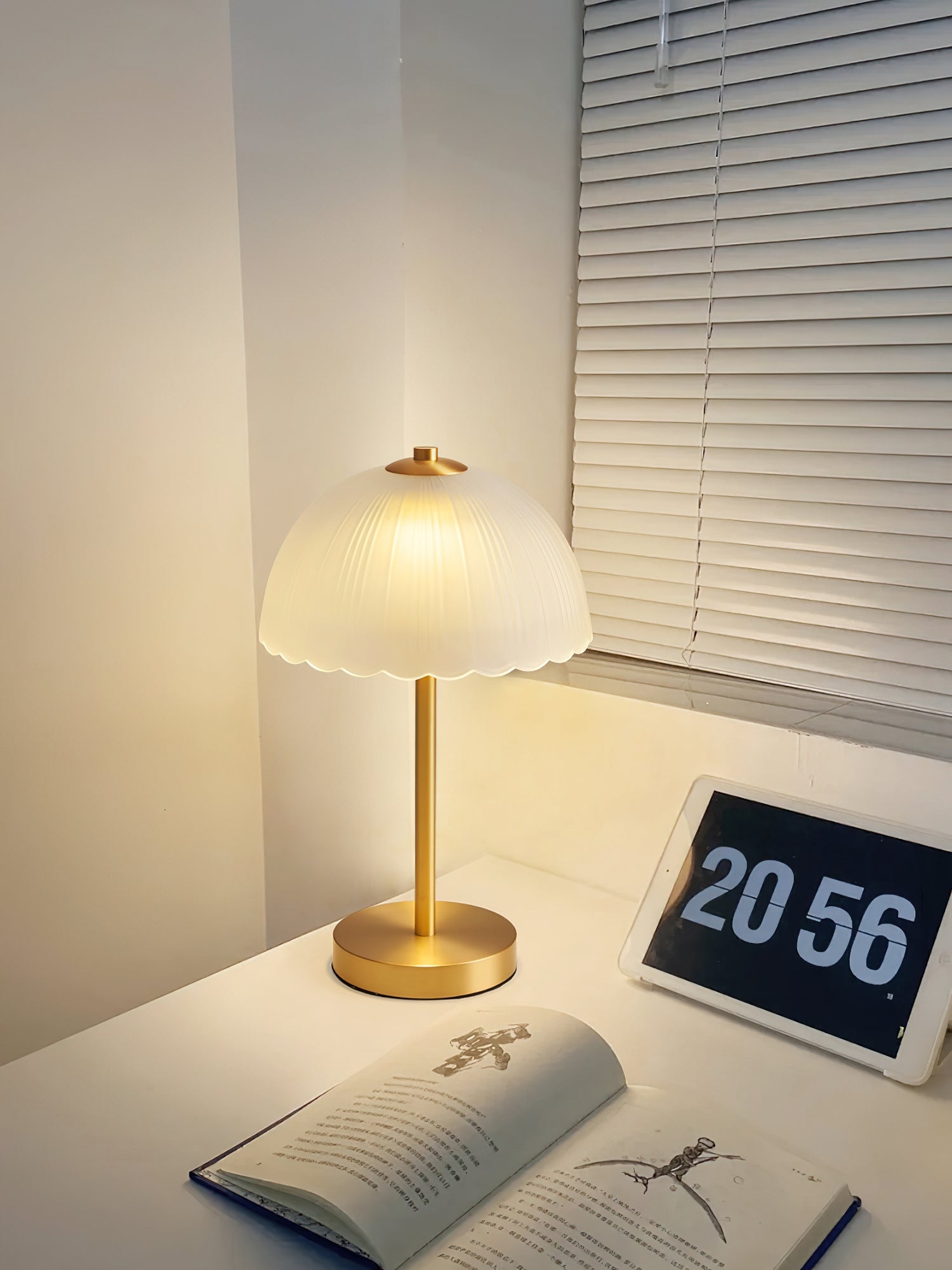 Small Umbrella Table Lamp D441