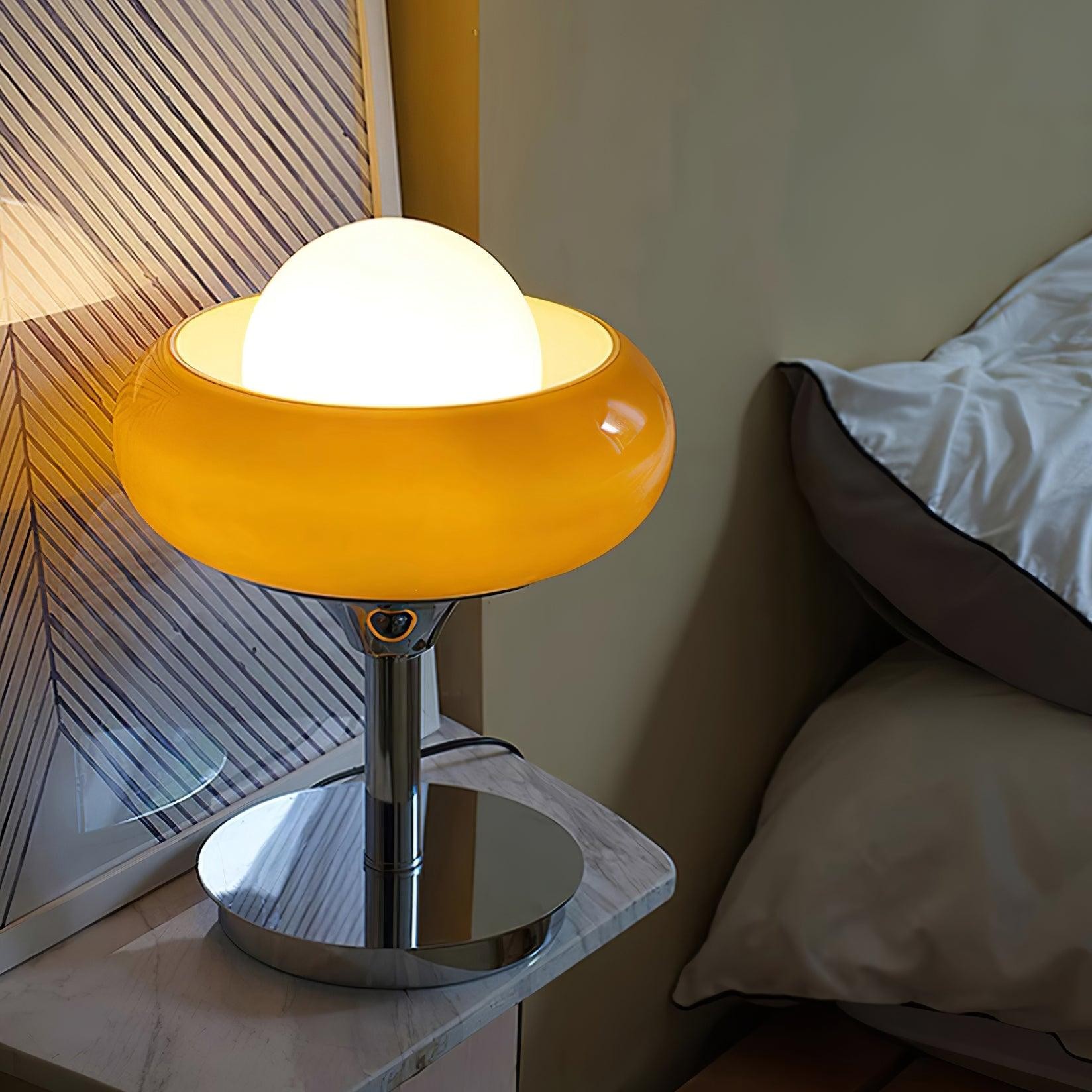 Vintage Cream Table Lamp for Bedroom M153