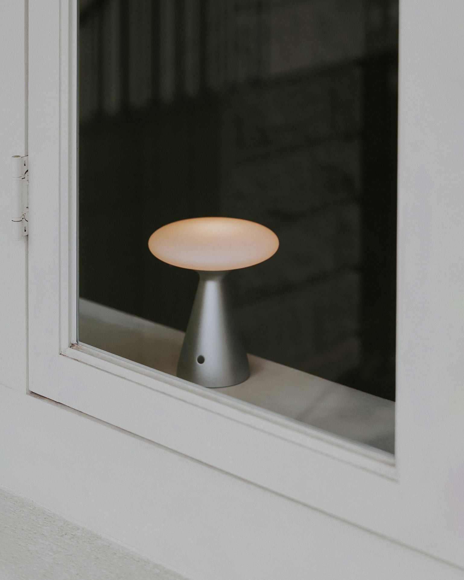 Simple Style Touch Dimming Table Lamp M248