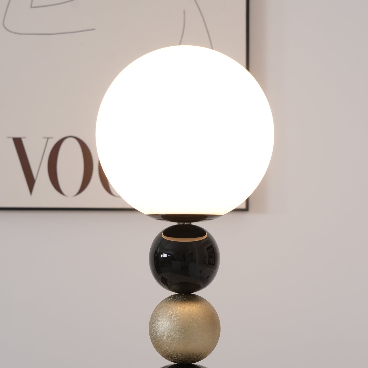 Round Balls Stacking Green Table Lamp M521