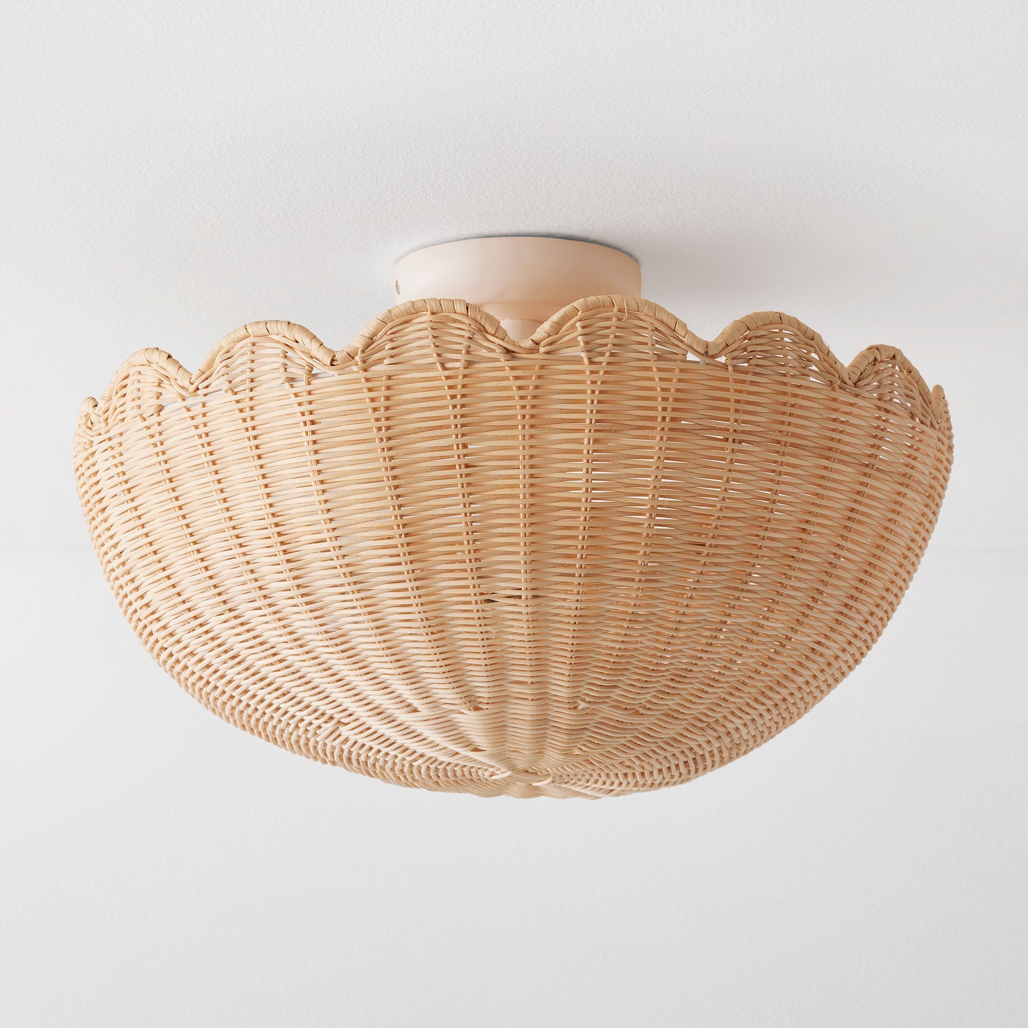 Olvara Rattan Bubble Flush Mount - Chic Ceiling Lamp for Home T205
