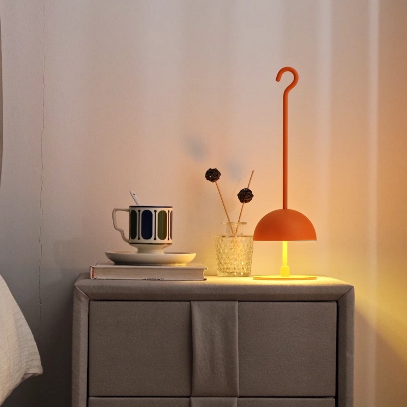 Creative Wireless Telescopic Portable Table Lamp S180