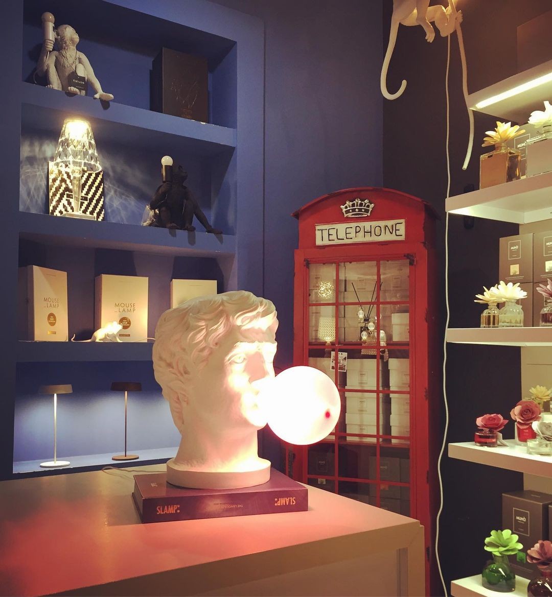 Wonder Artist Fashion Table Lamp M100