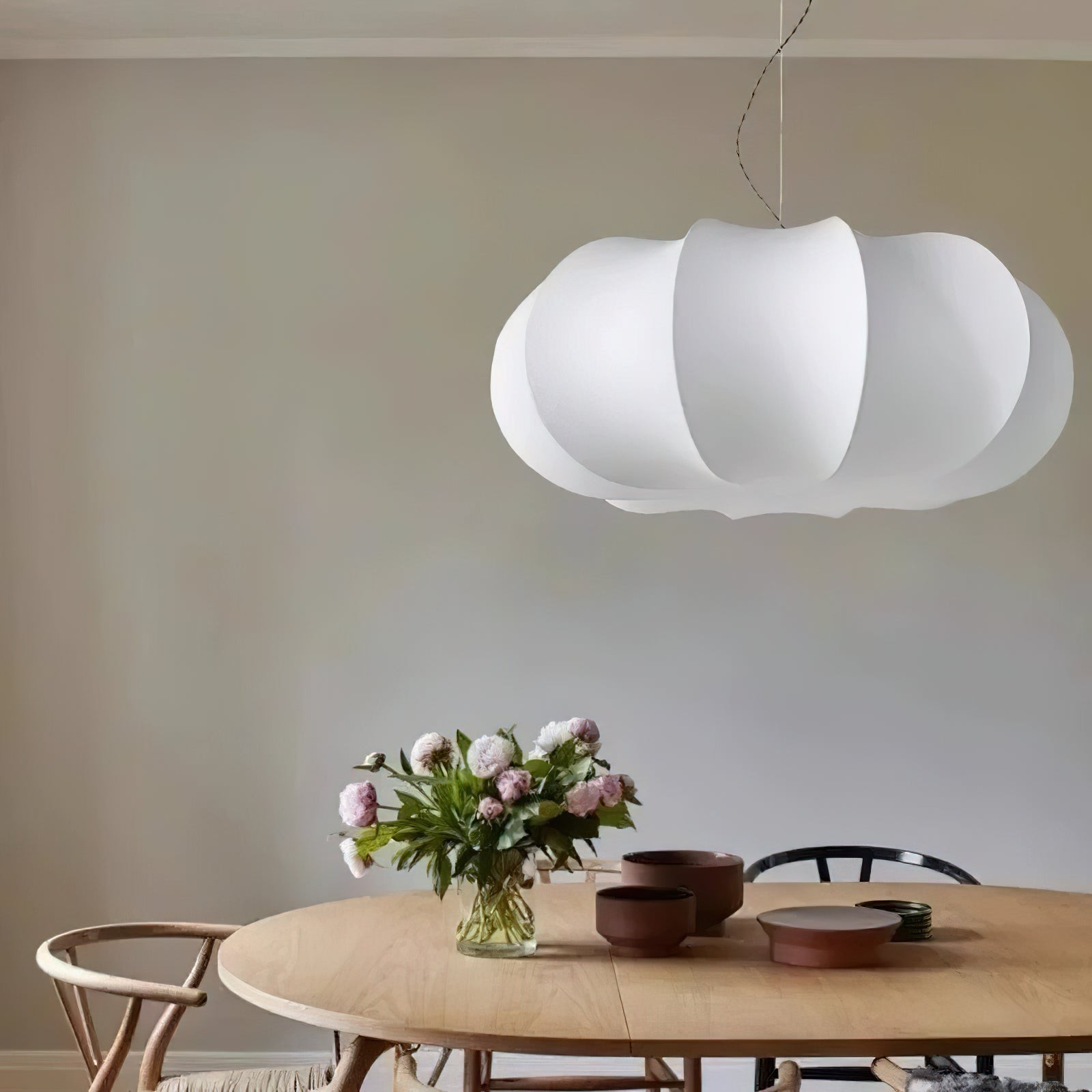 Modern Creative Flat Round Silk Pendant Lamp M125