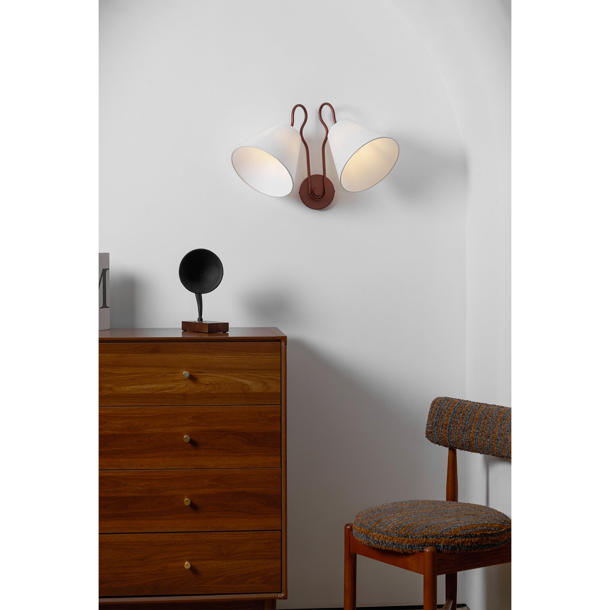Madelyn Wall Lamp D580