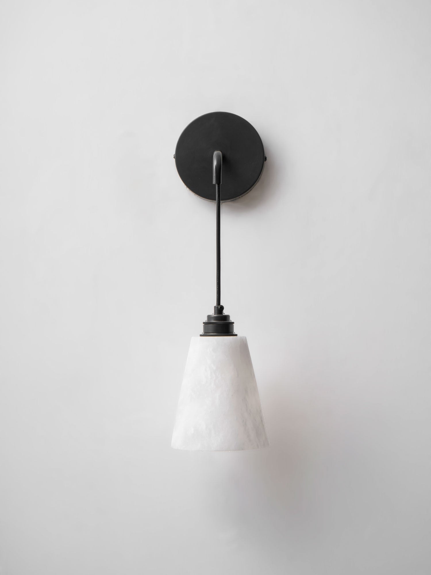 Droplet Alabaster Wall Lamp D403