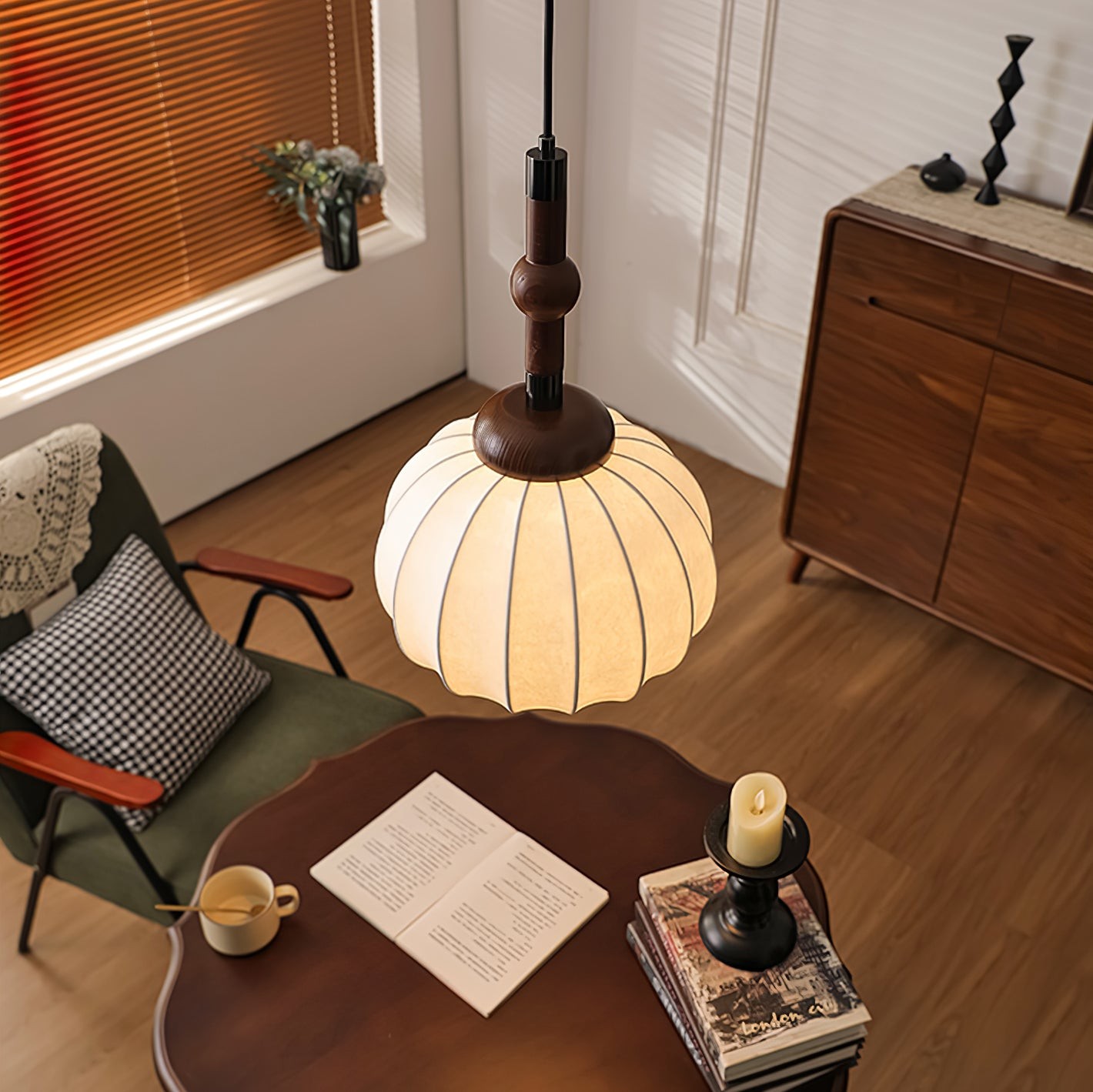 Silk Globe Pendant Lamp M515