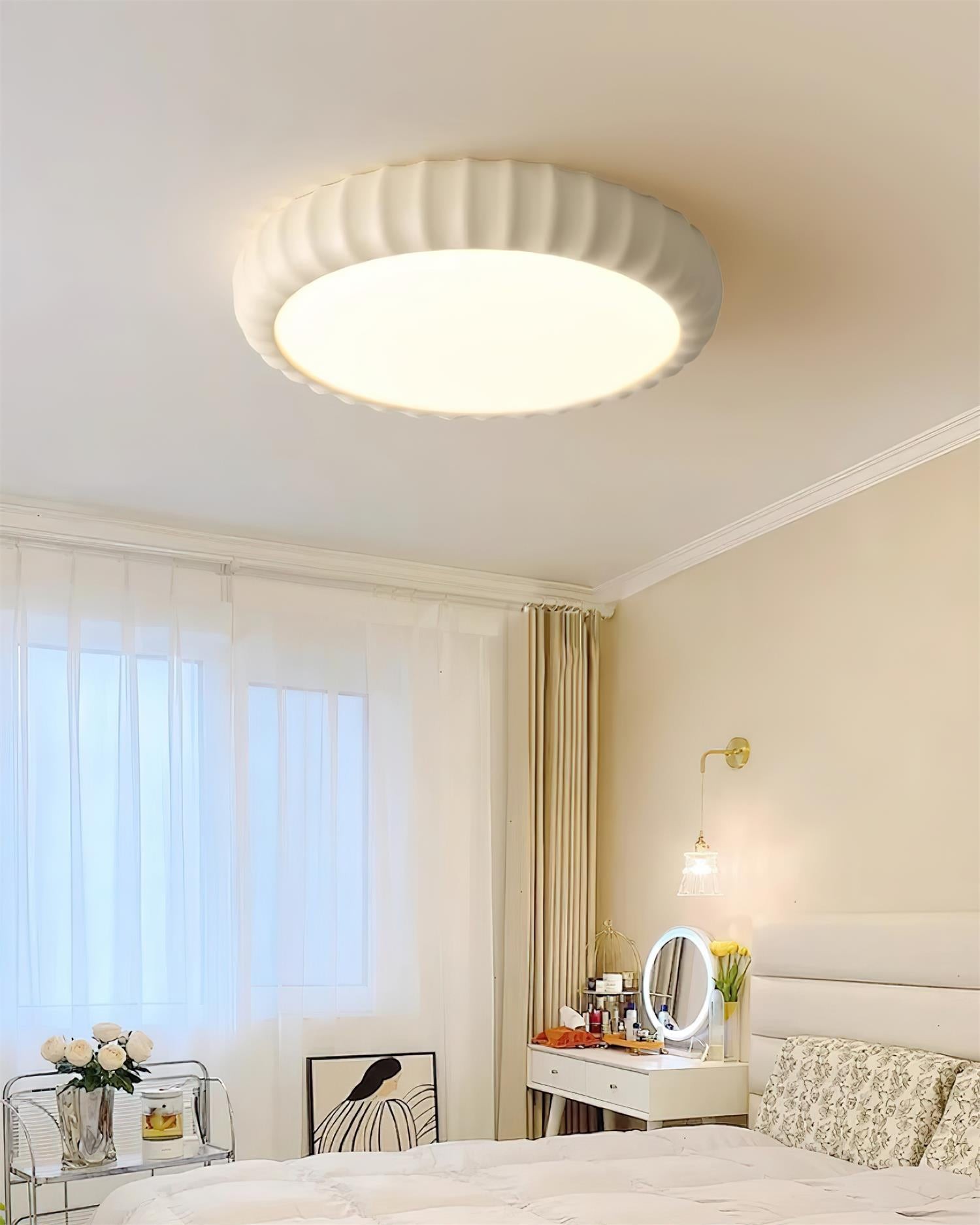 Simple Cream Style Wave Round Ceiling Light M247
