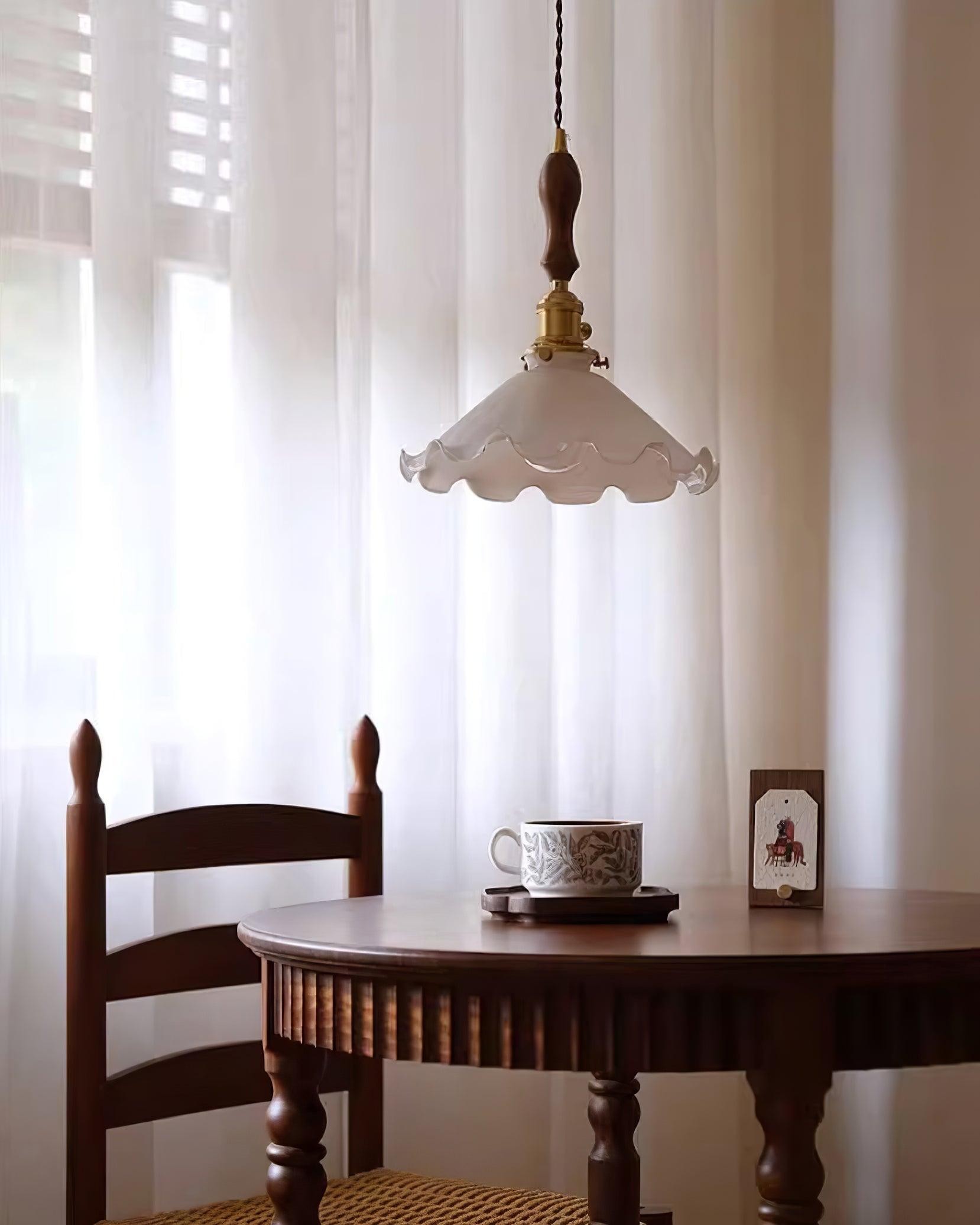Milky Flower Pendant Light M354