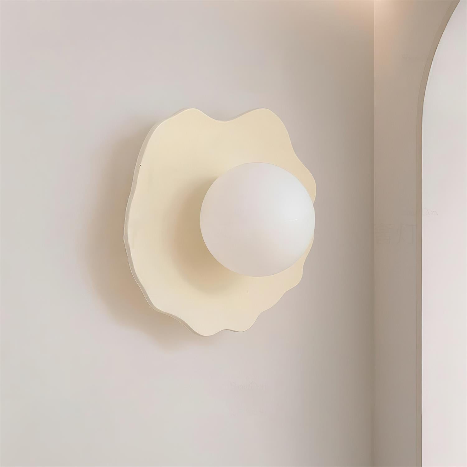 Nordic Flower Shape Wall Lamp M208