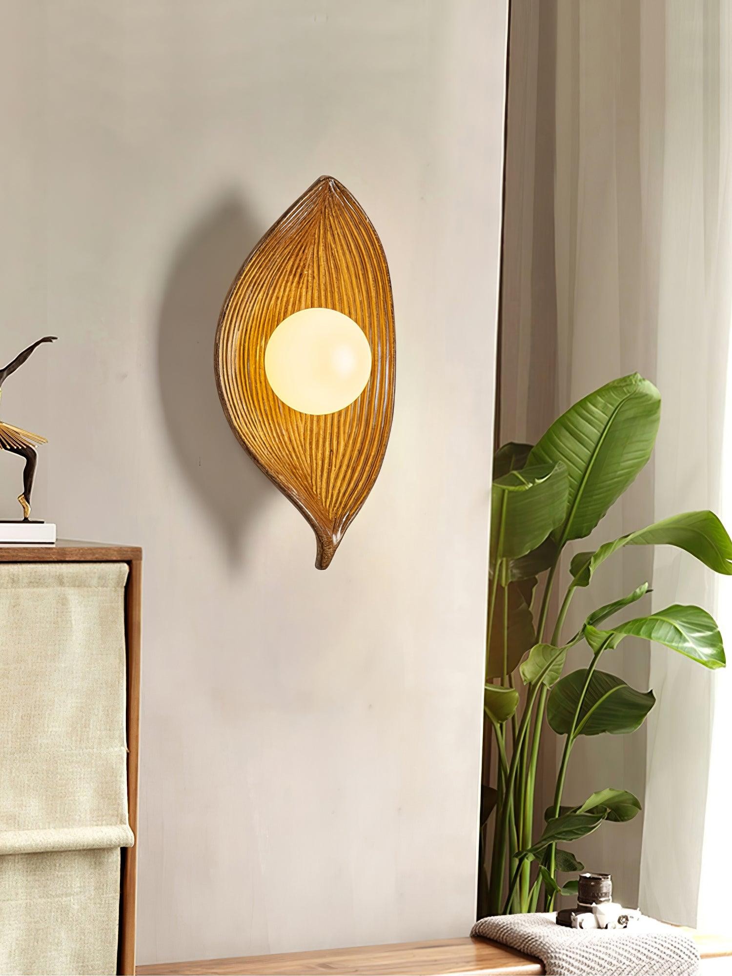 Leaf Canoe Wall Sconce M545