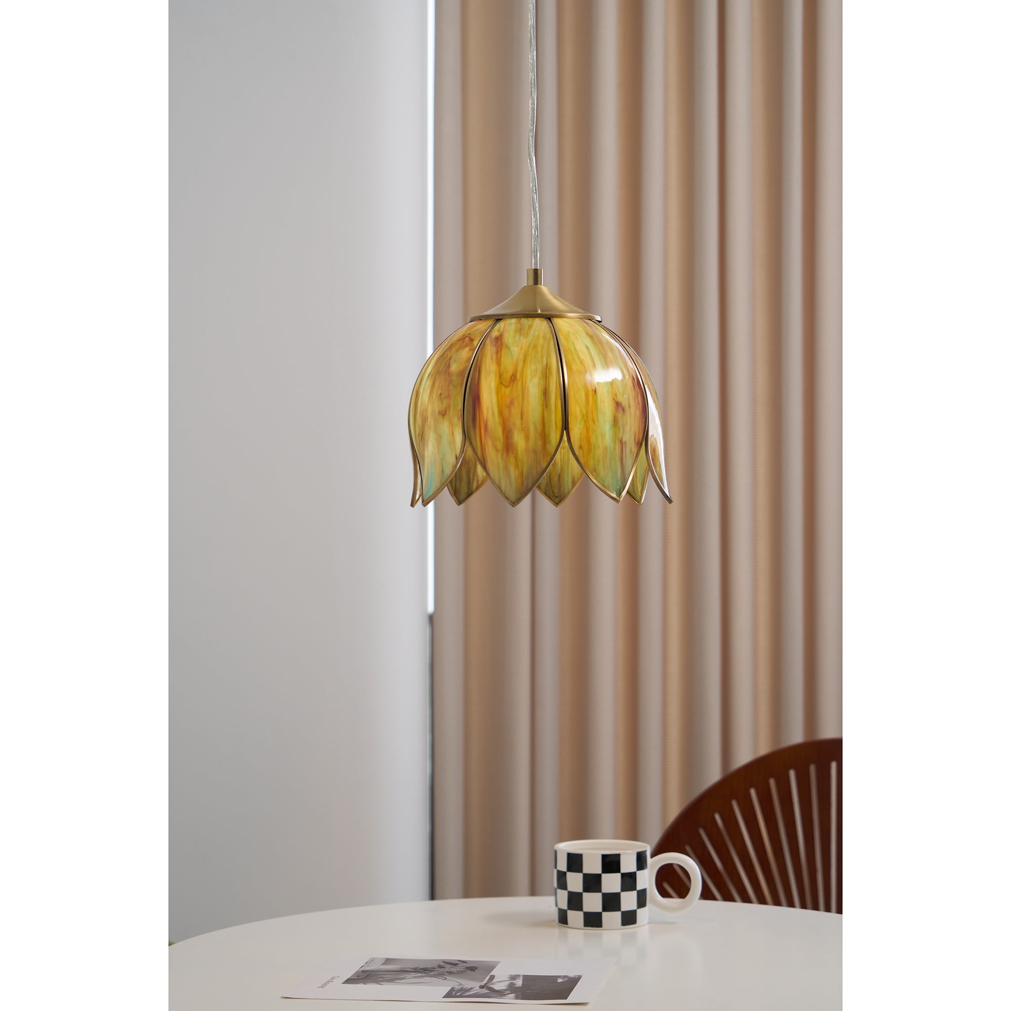 Retro Lotus Pendant Lamp D582