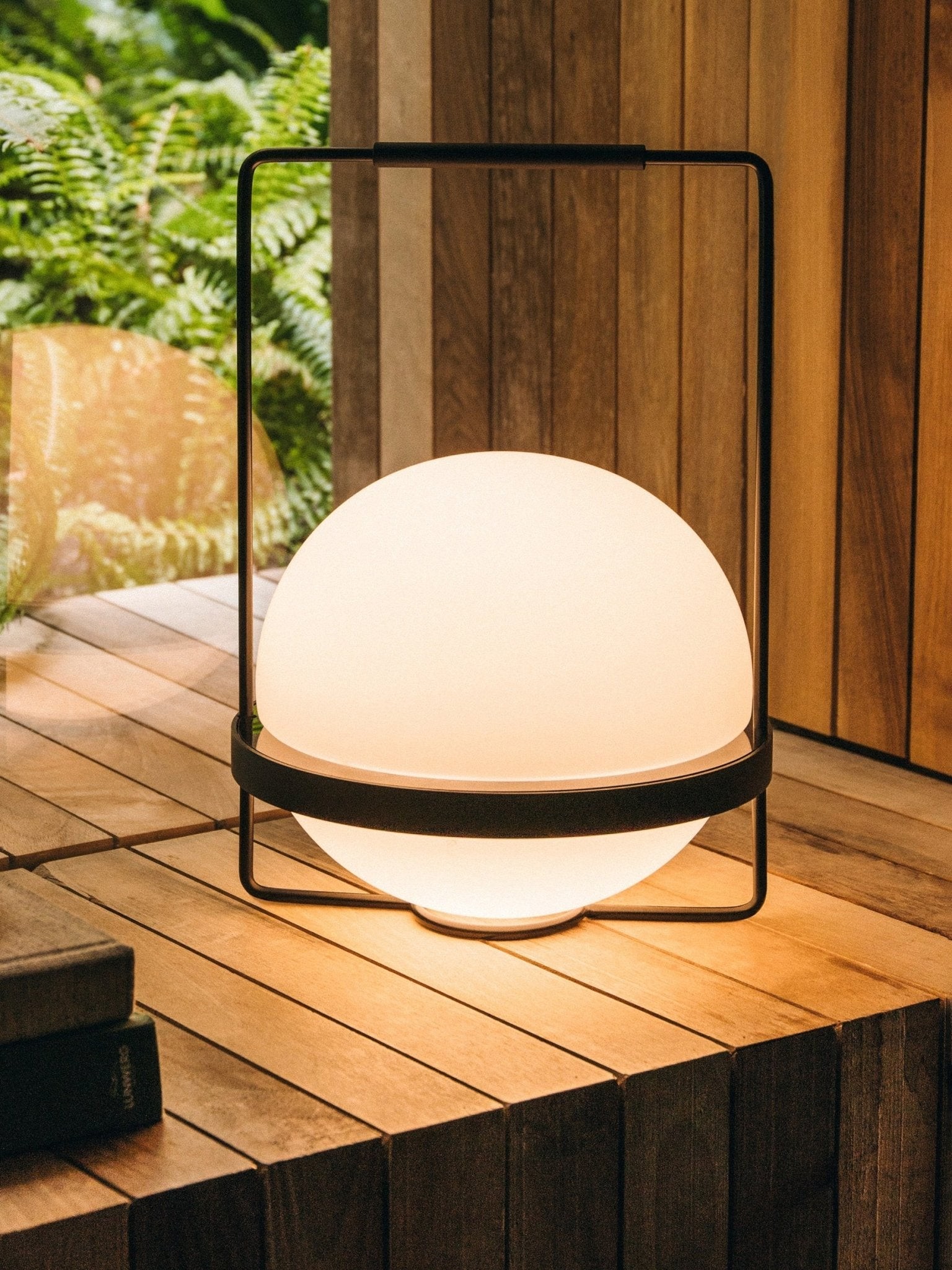 Gardens Table Lamp M443