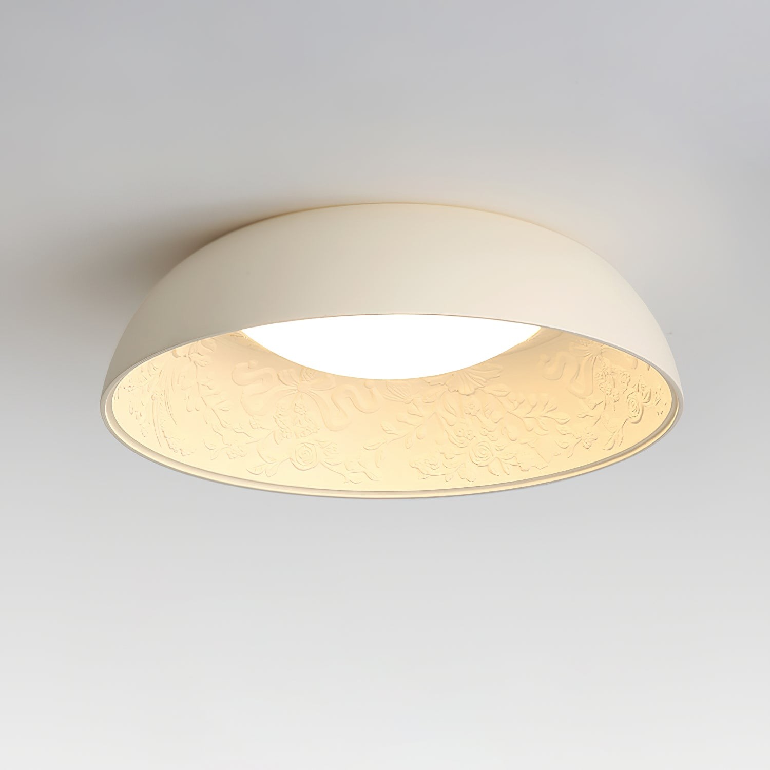 French Romantic Carved Round LED Ceiling Lamp M365