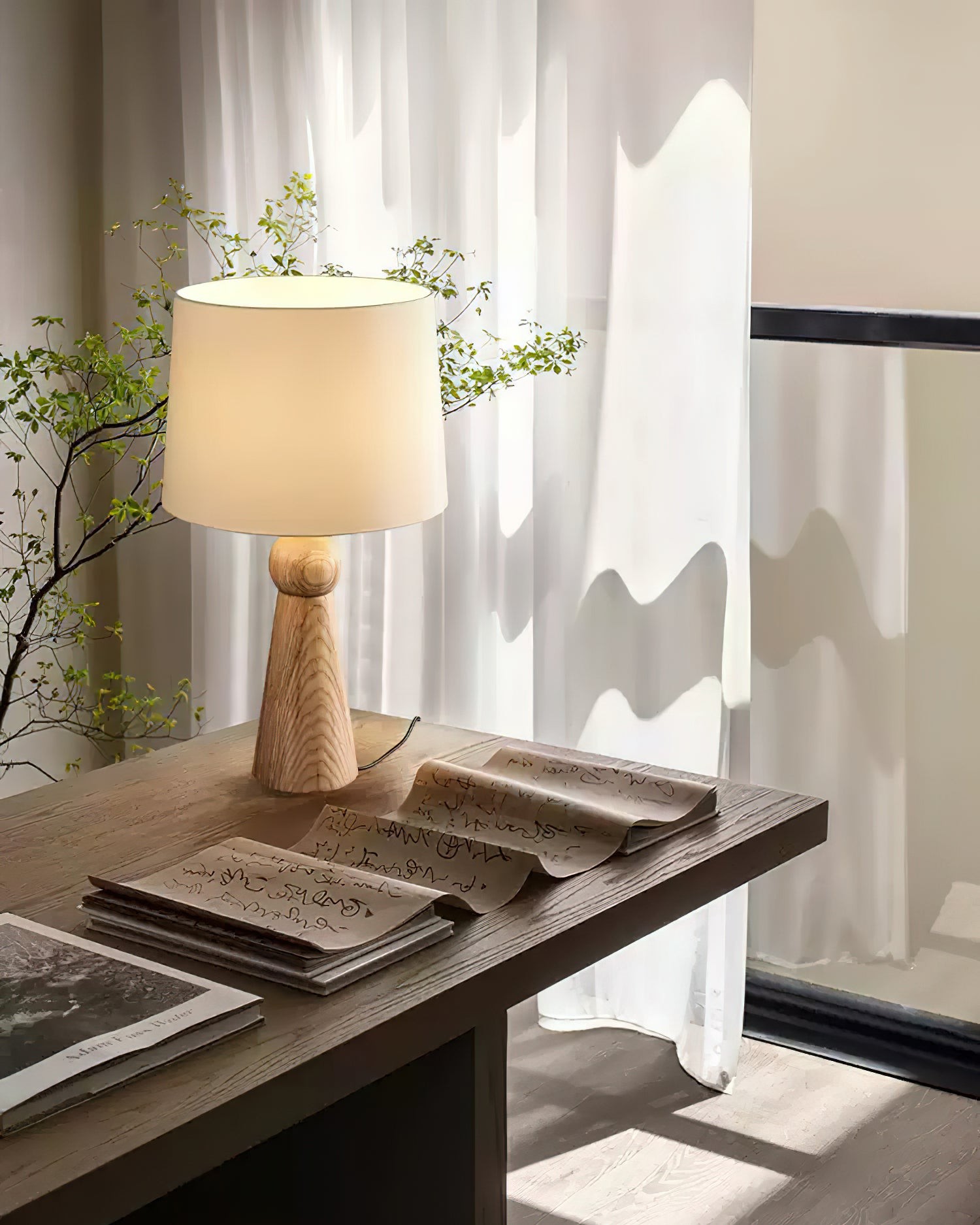 Nordic Retro Solid Wood Fabric Table Lamp M87