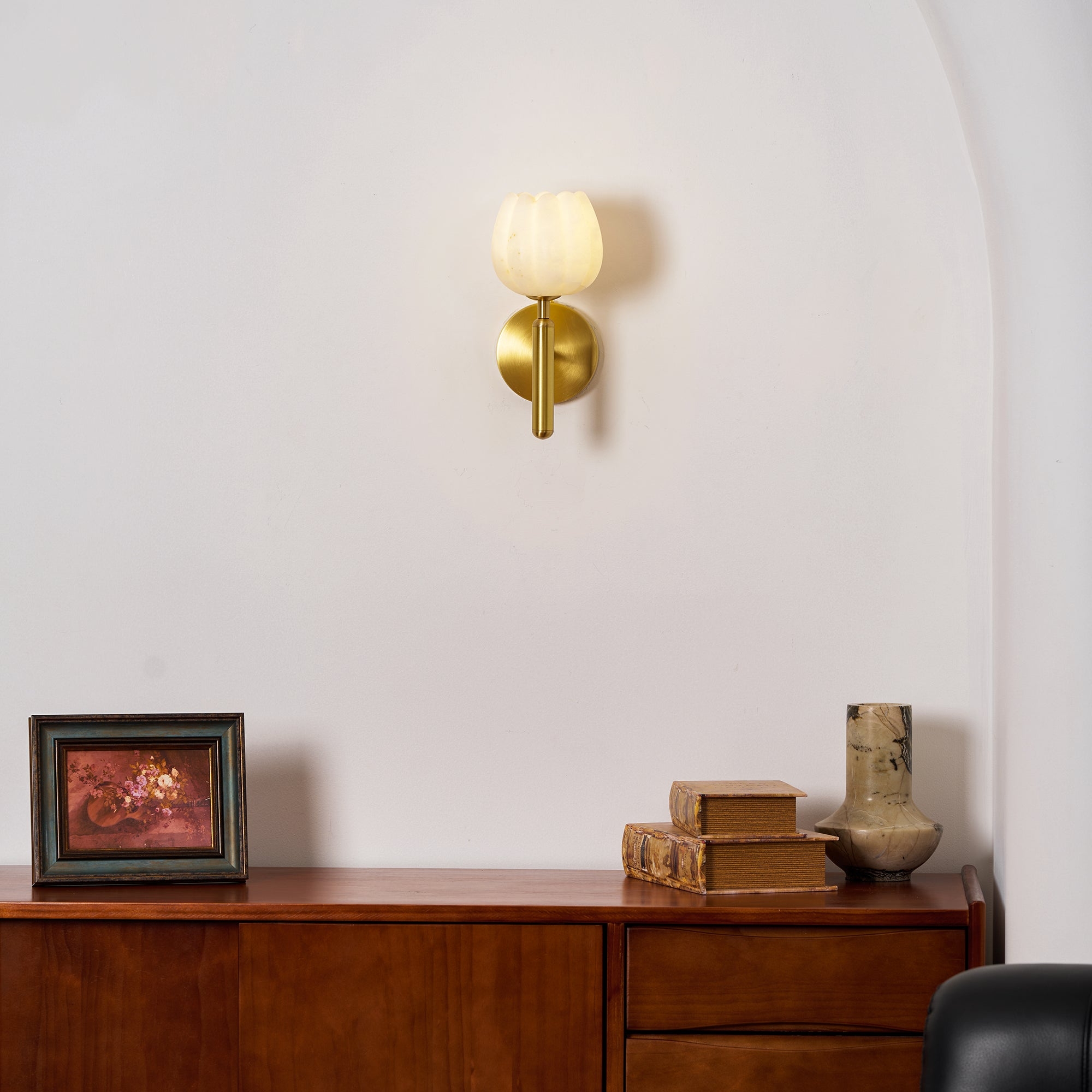 Mian Alabaster Wall Lamp D439