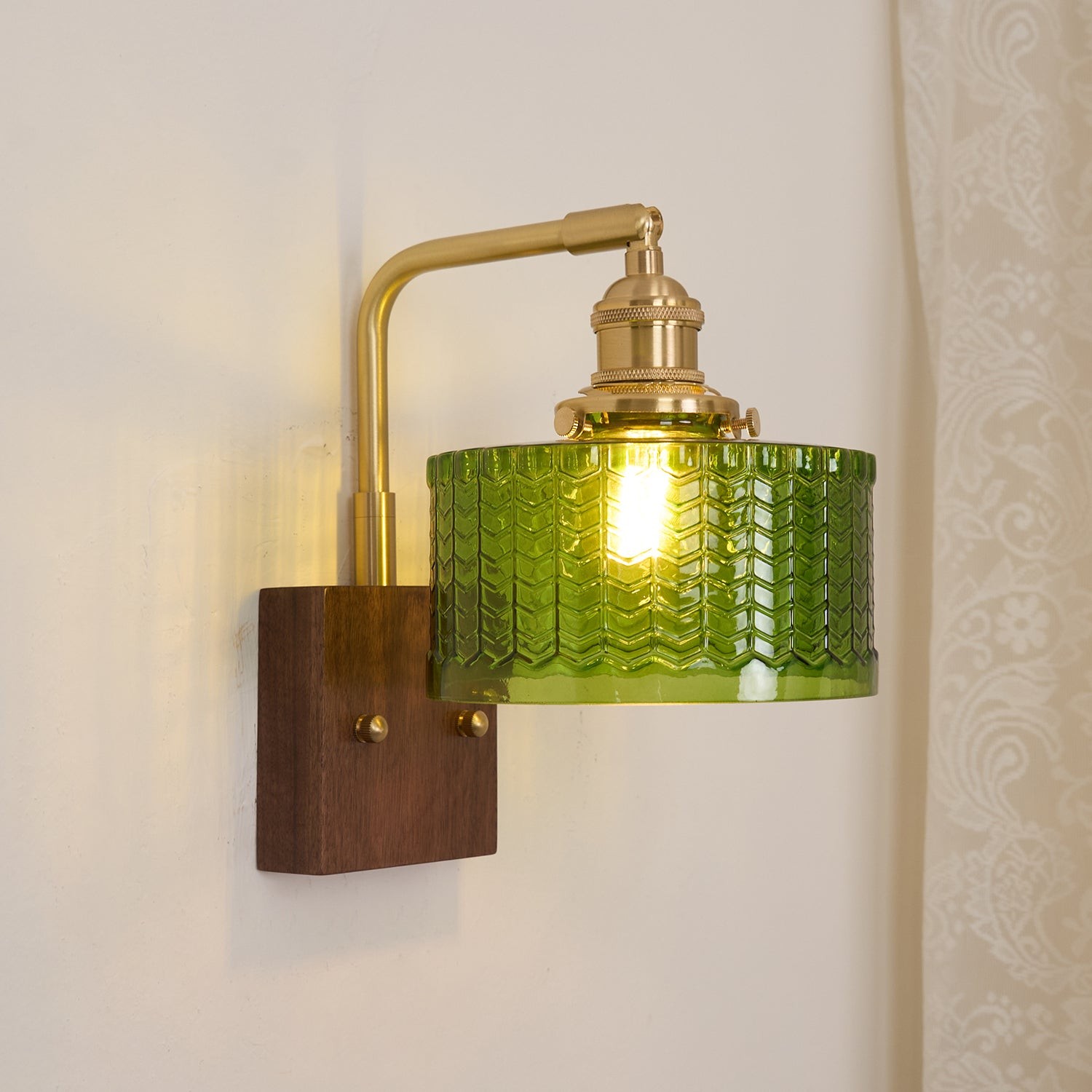 Fashion Wall Lamp for Bedroom M169