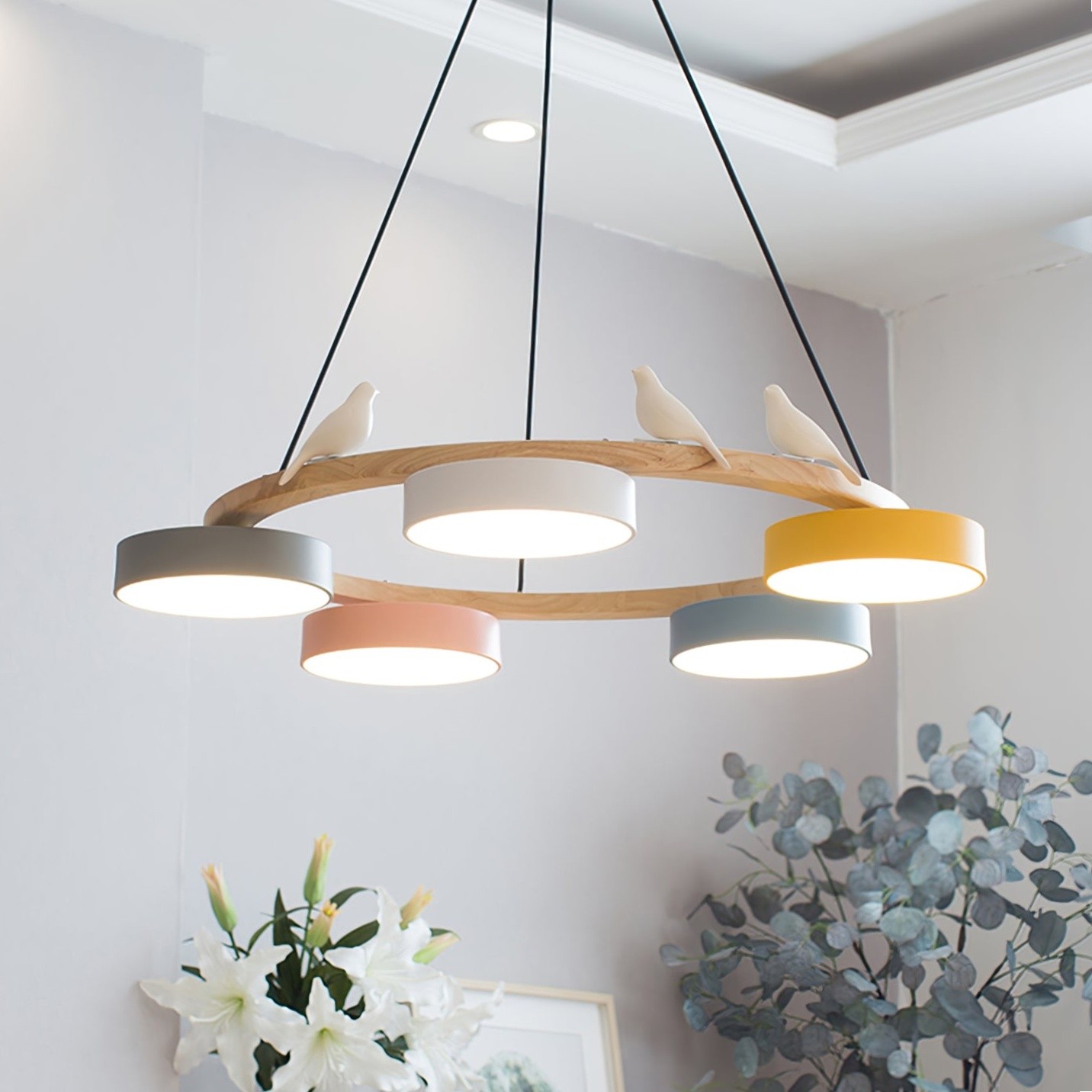 Nordic Wooden Bird Creative Round Chandelier S187