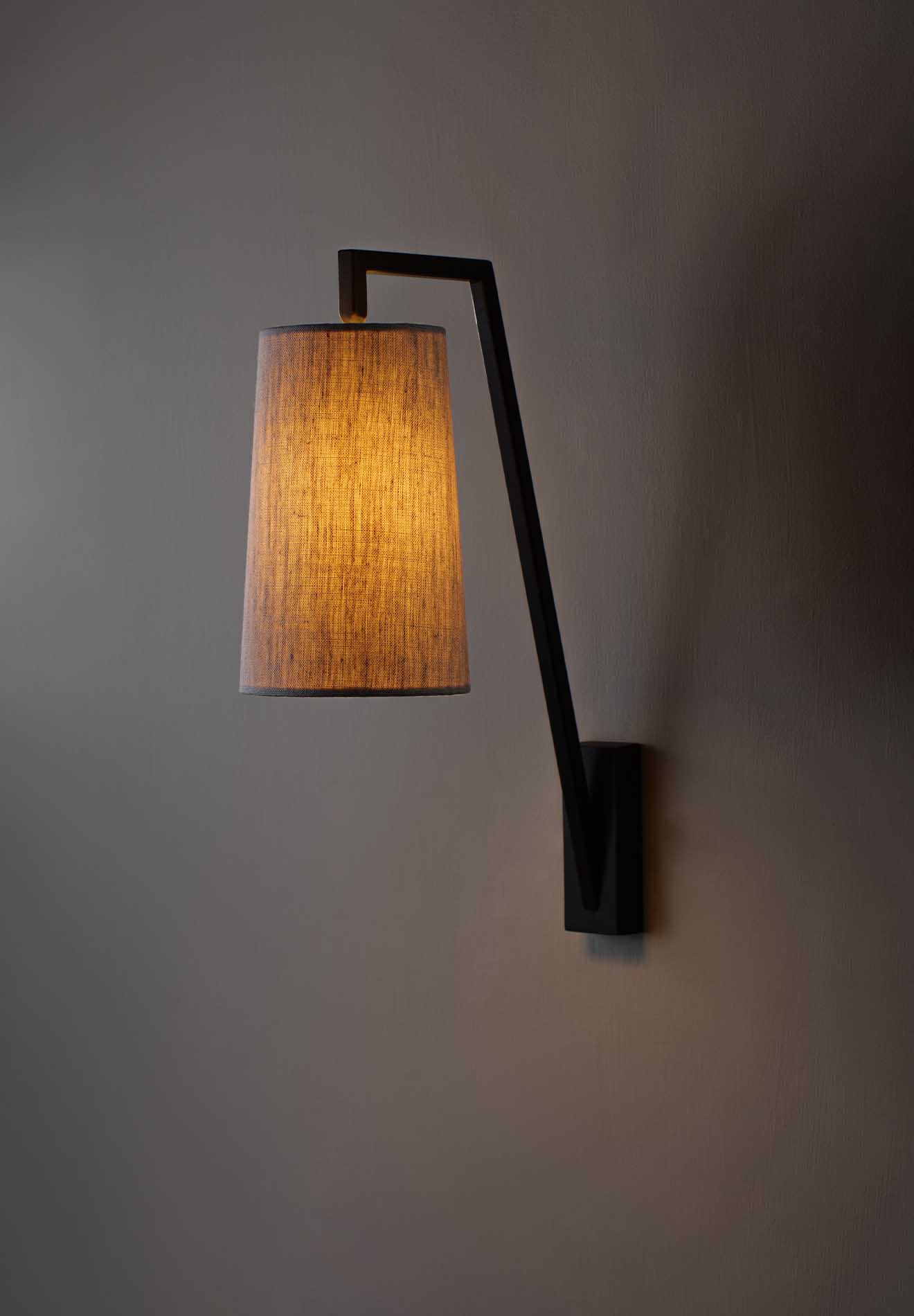 Monty Wall Lamp D600