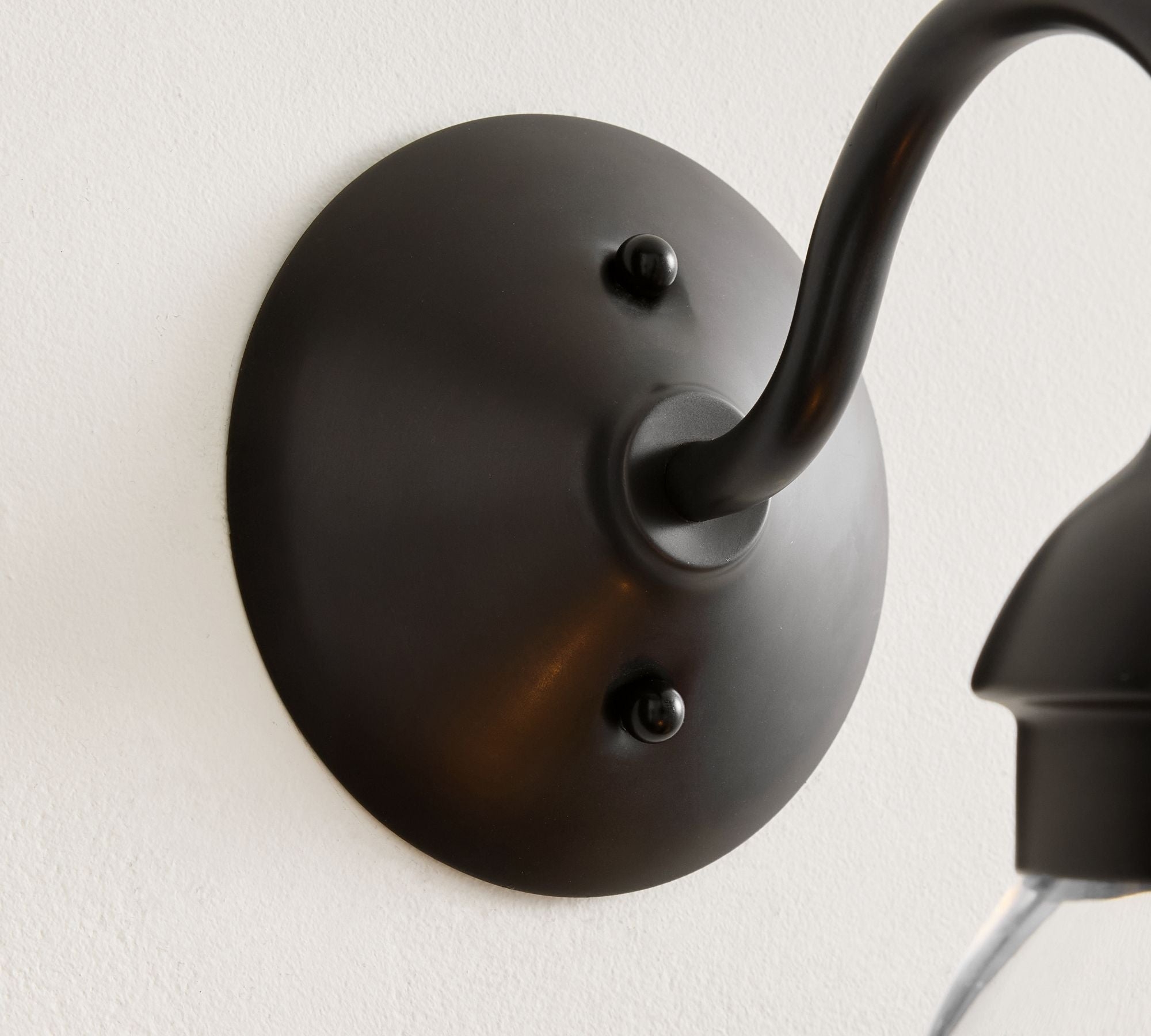 Halstead Wall Lamp D621