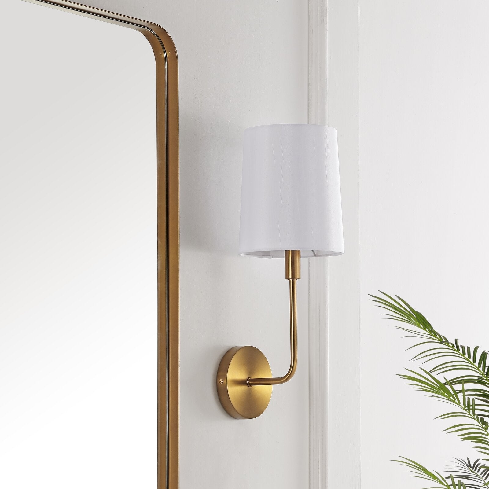 Jaxson Wall Lamp D602