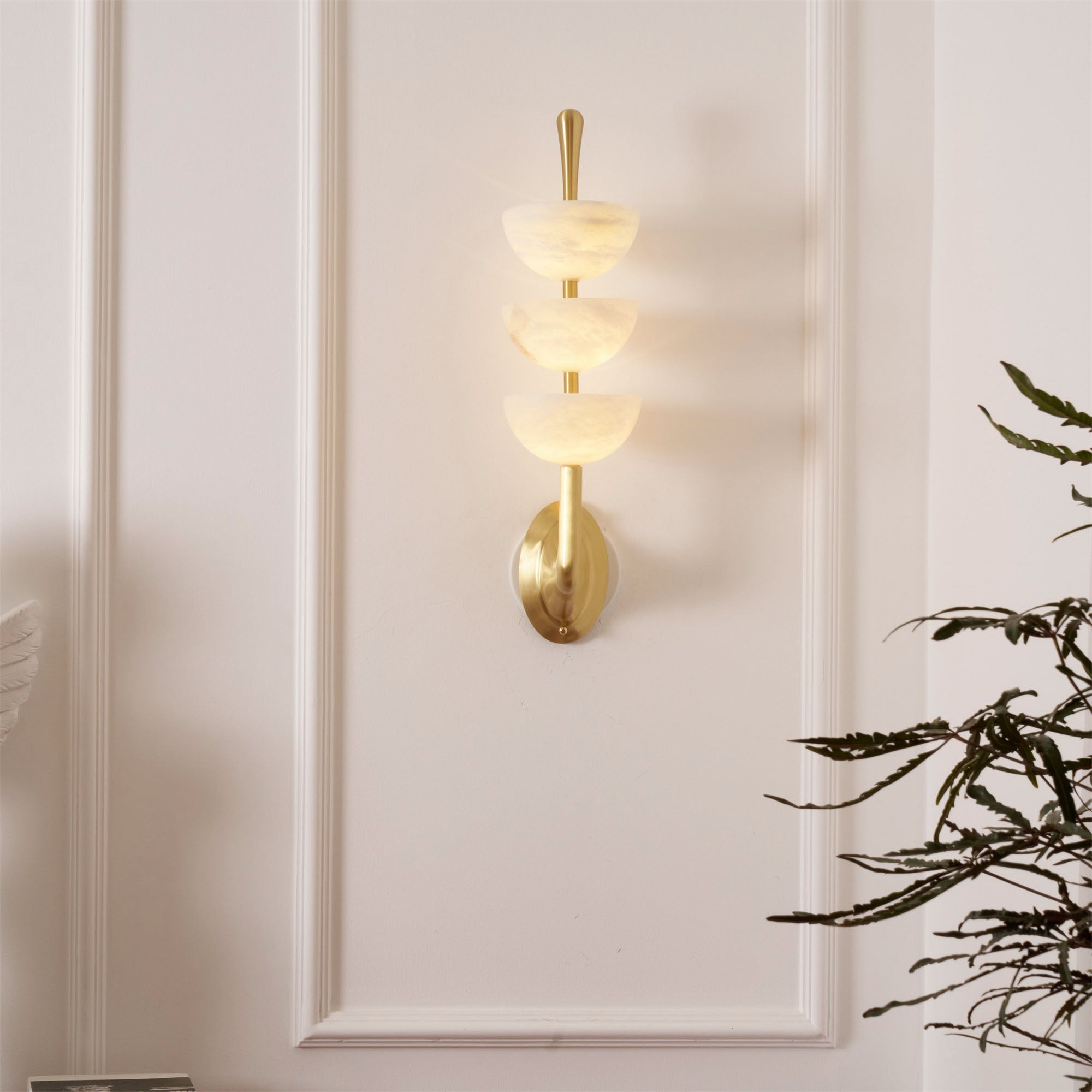 Triple Alabaster Wall Lamp D565
