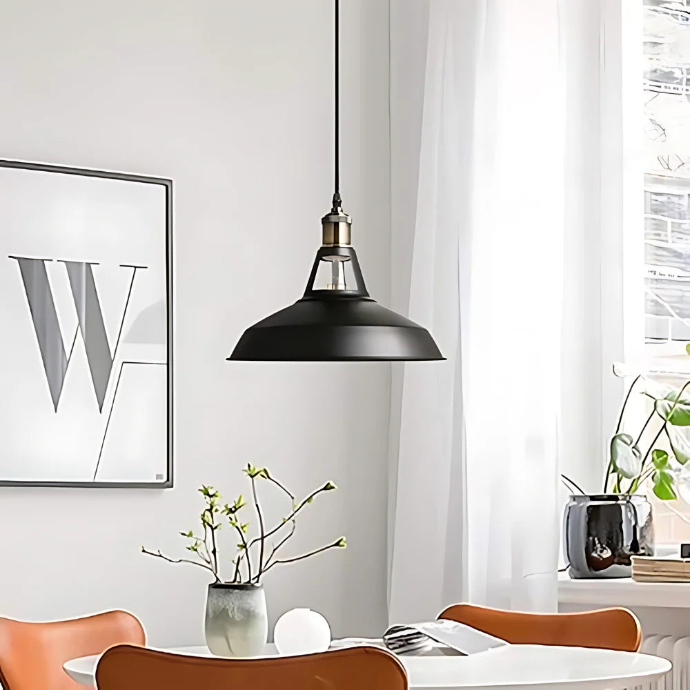 The Timeless Classic Pendant Light D835
