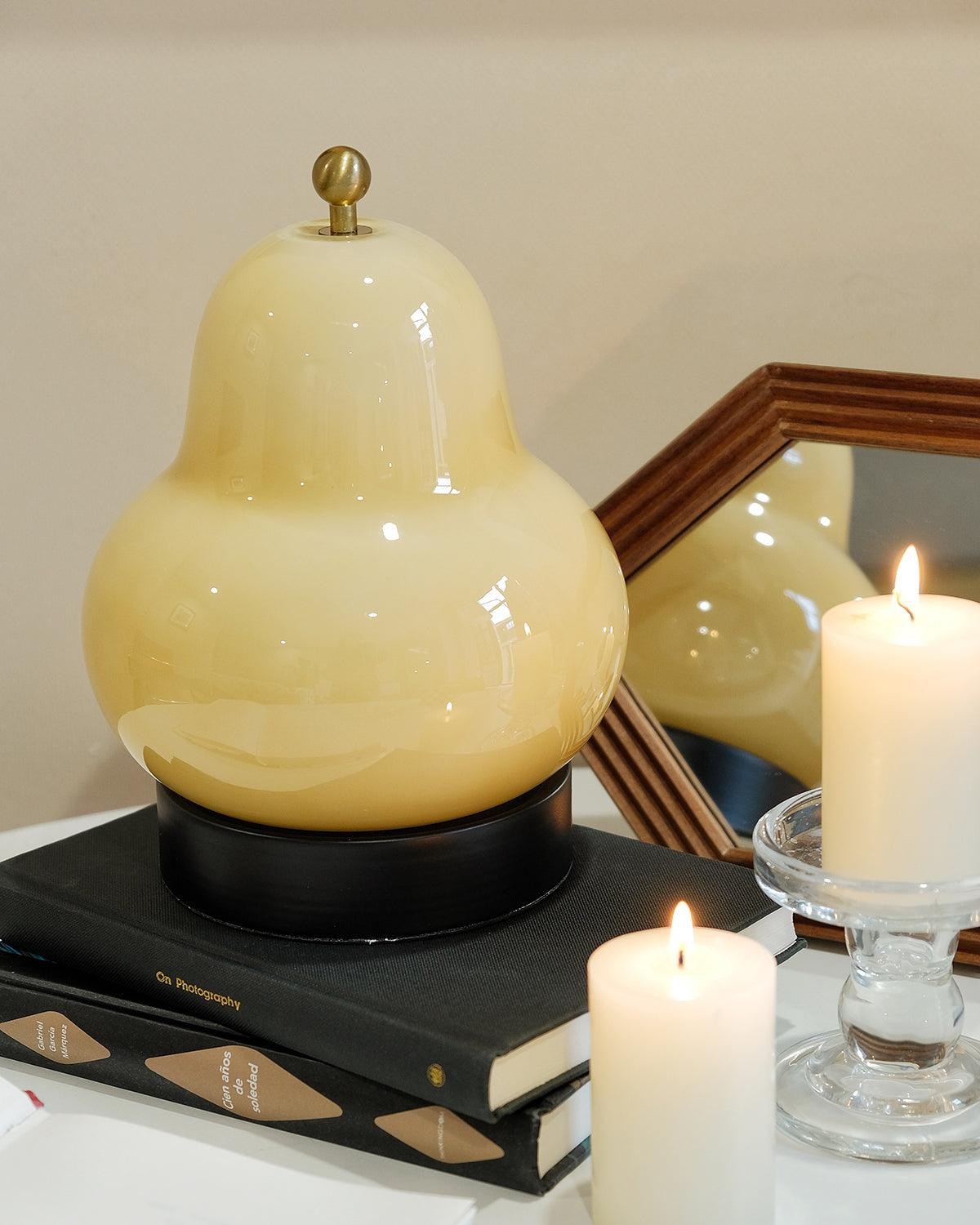 Cute Pear Shaped Table Lamp M441
