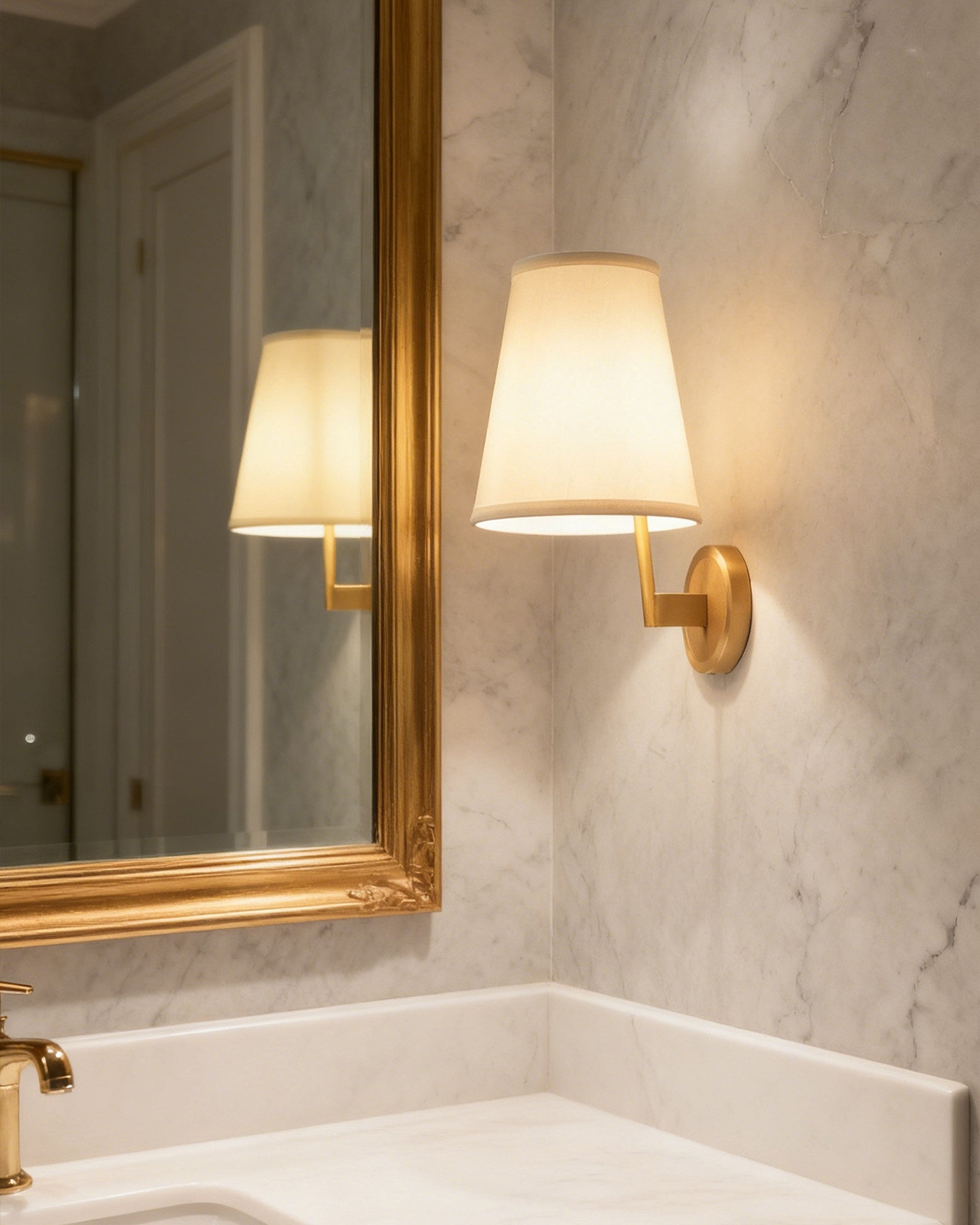 Ethereal Wall Lamp D319