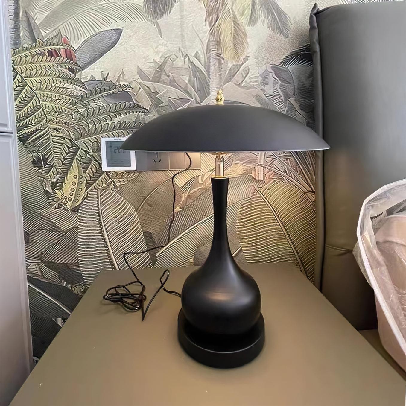 Elegant Curved Table Lamp M406