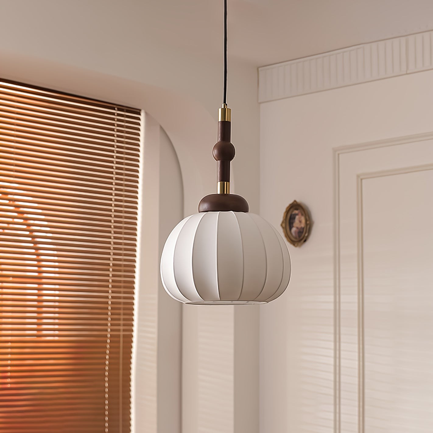 Silk Globe Pendant Lamp M515